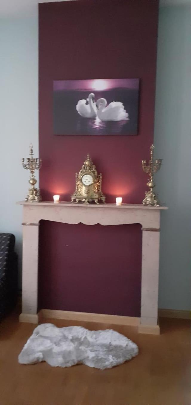 Five-Bedroom House photo 3
