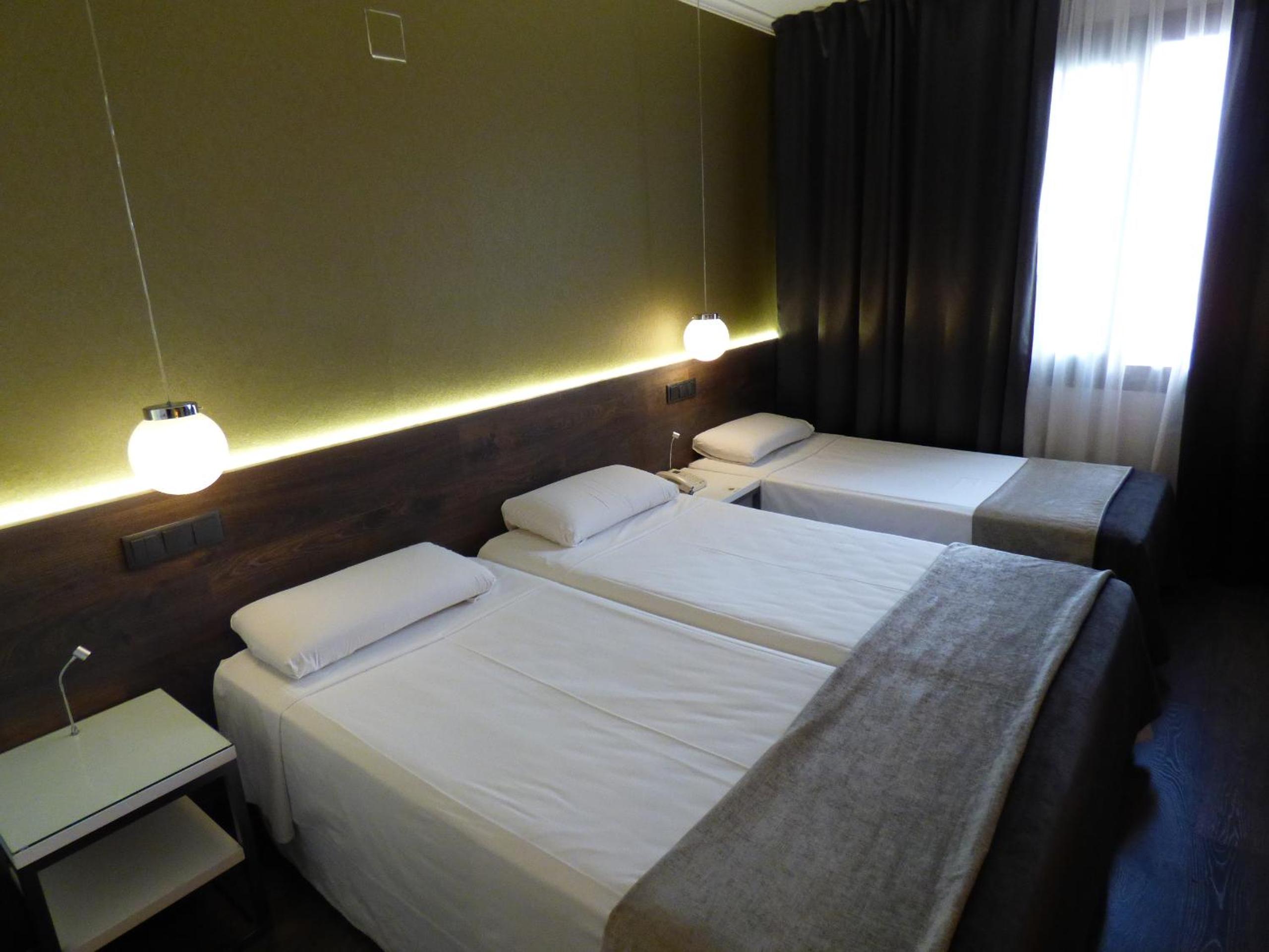 Triple Room photo 2