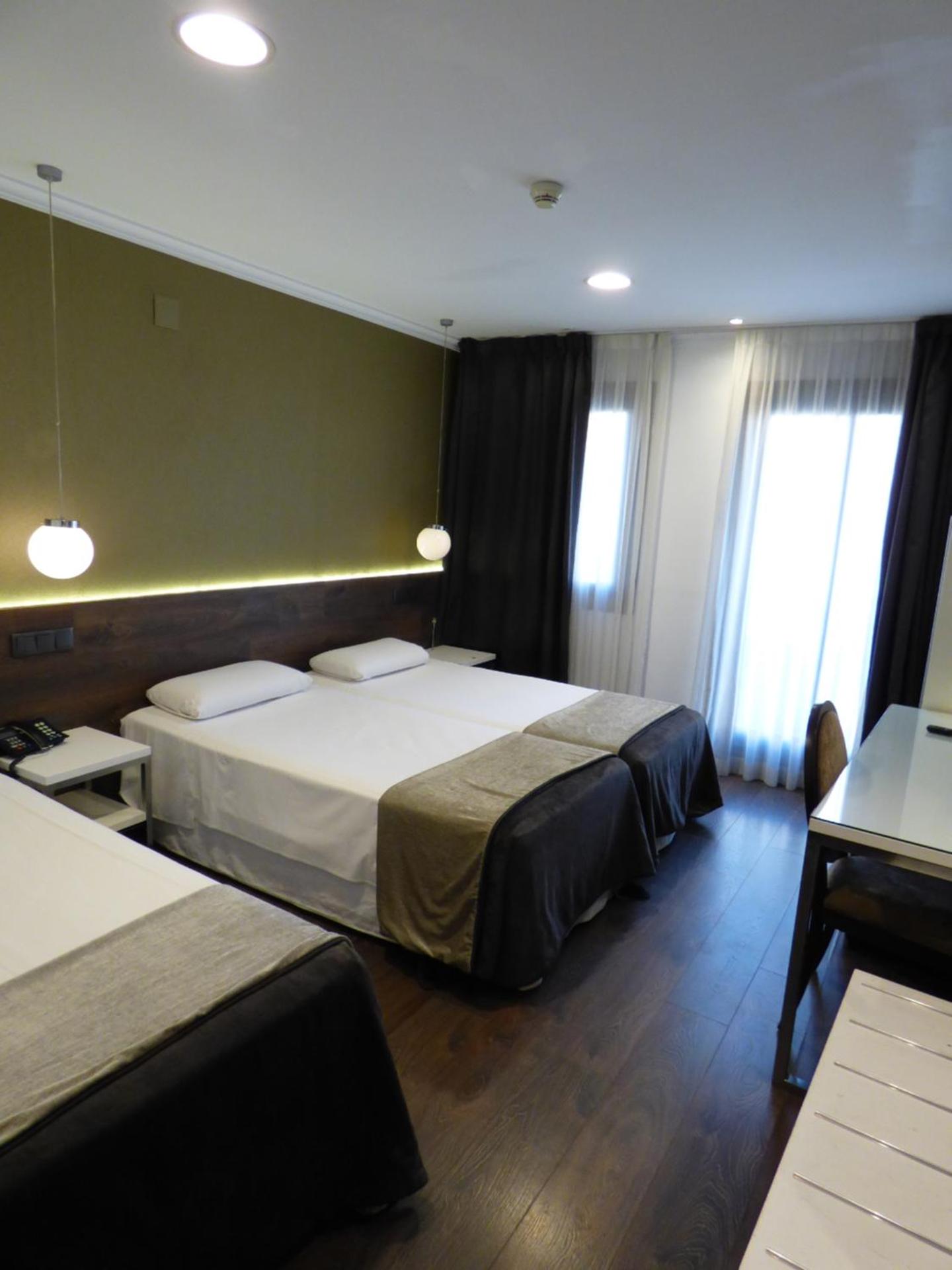 Triple Room with View photo 3