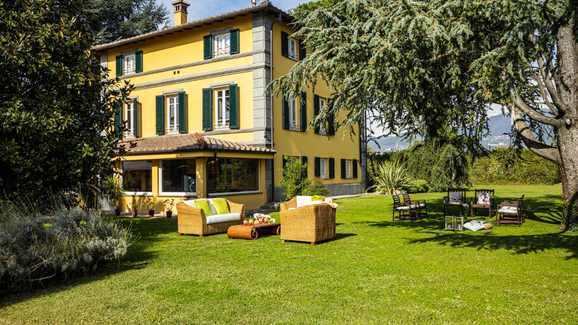 Four-Bedroom Villa photo 2
