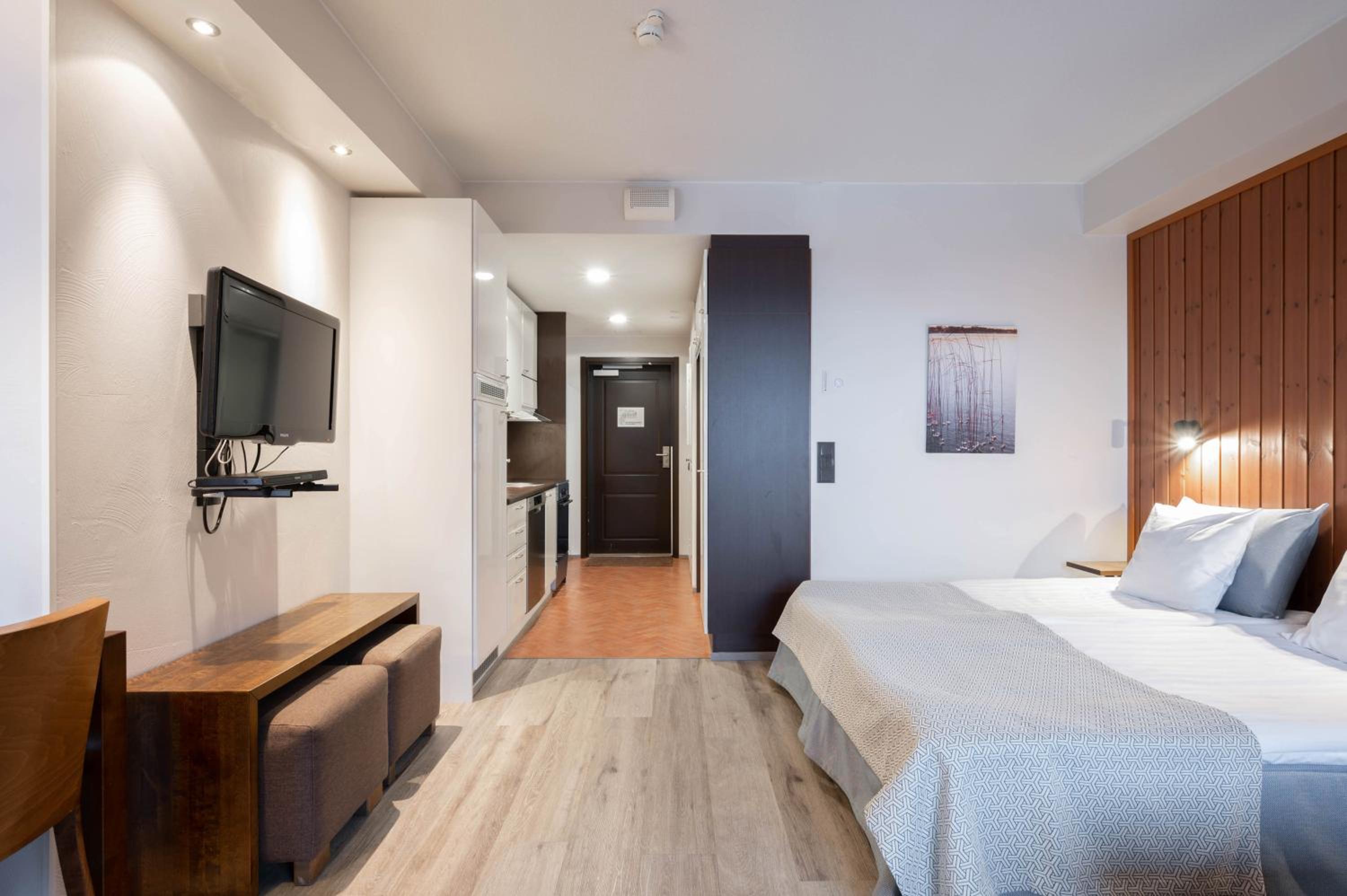 Family Suite - No pets allowed - Photo 4