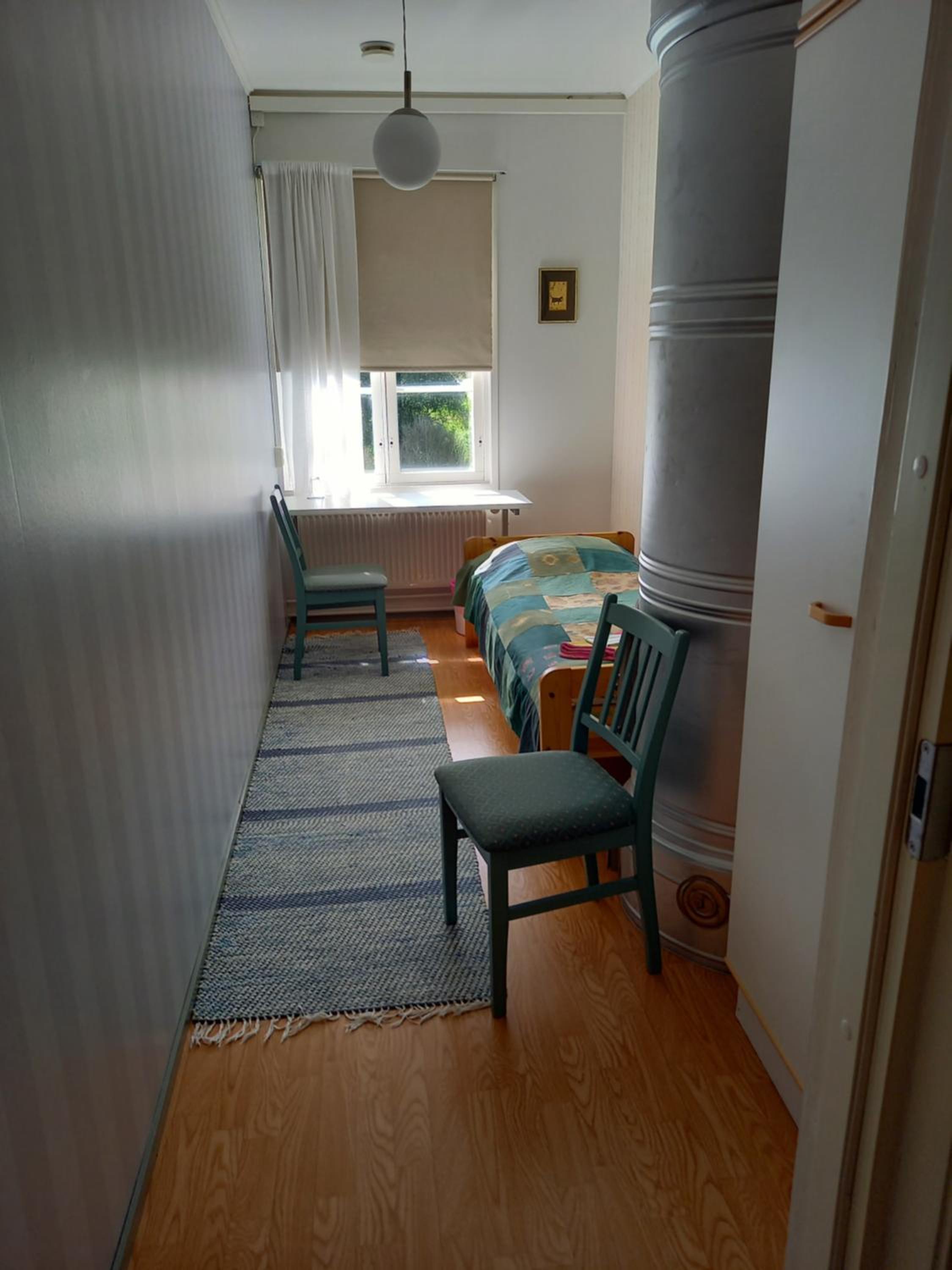 Small Single Room photo 1