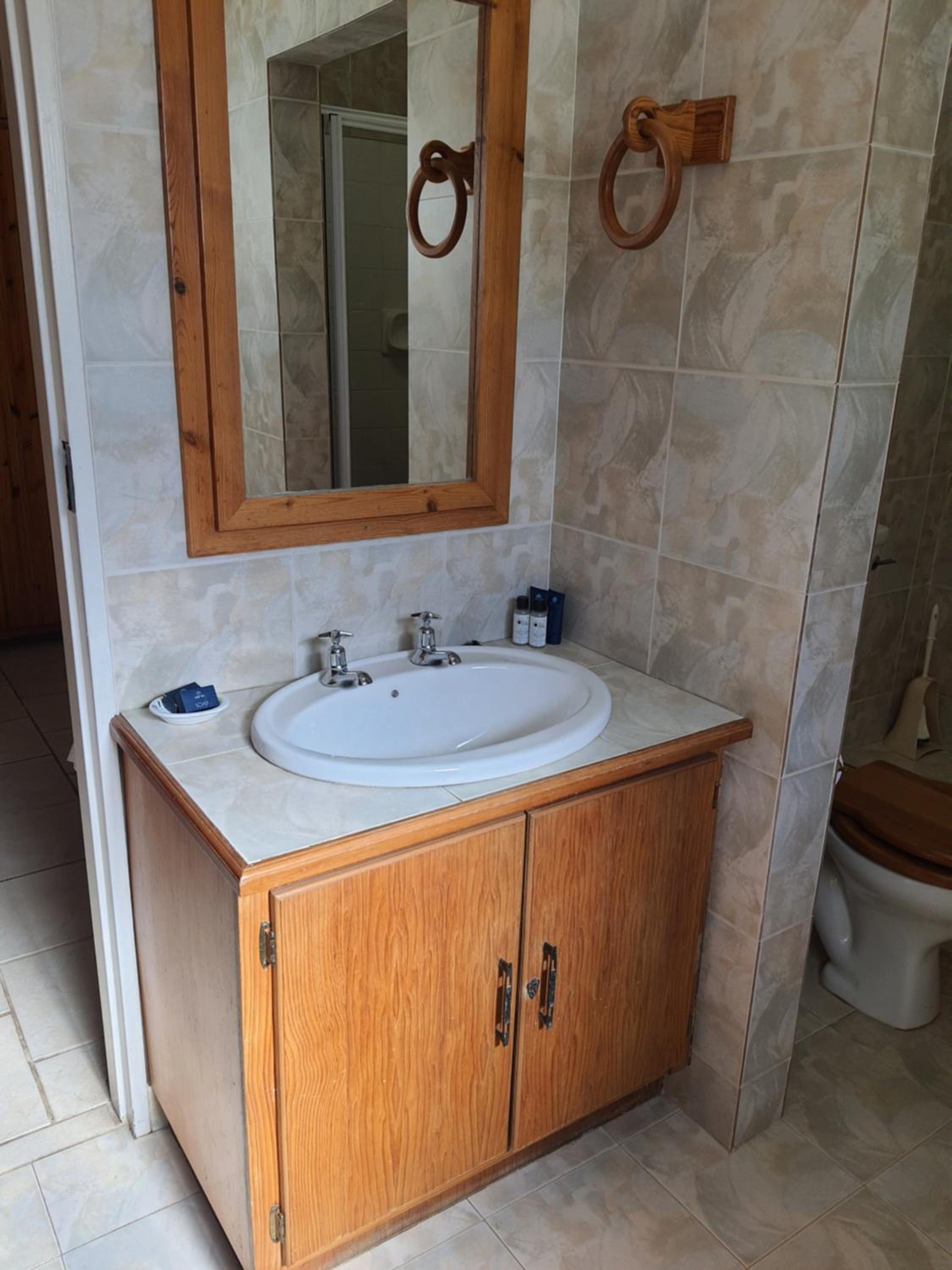 Family Room with Bathroom - Photo 5