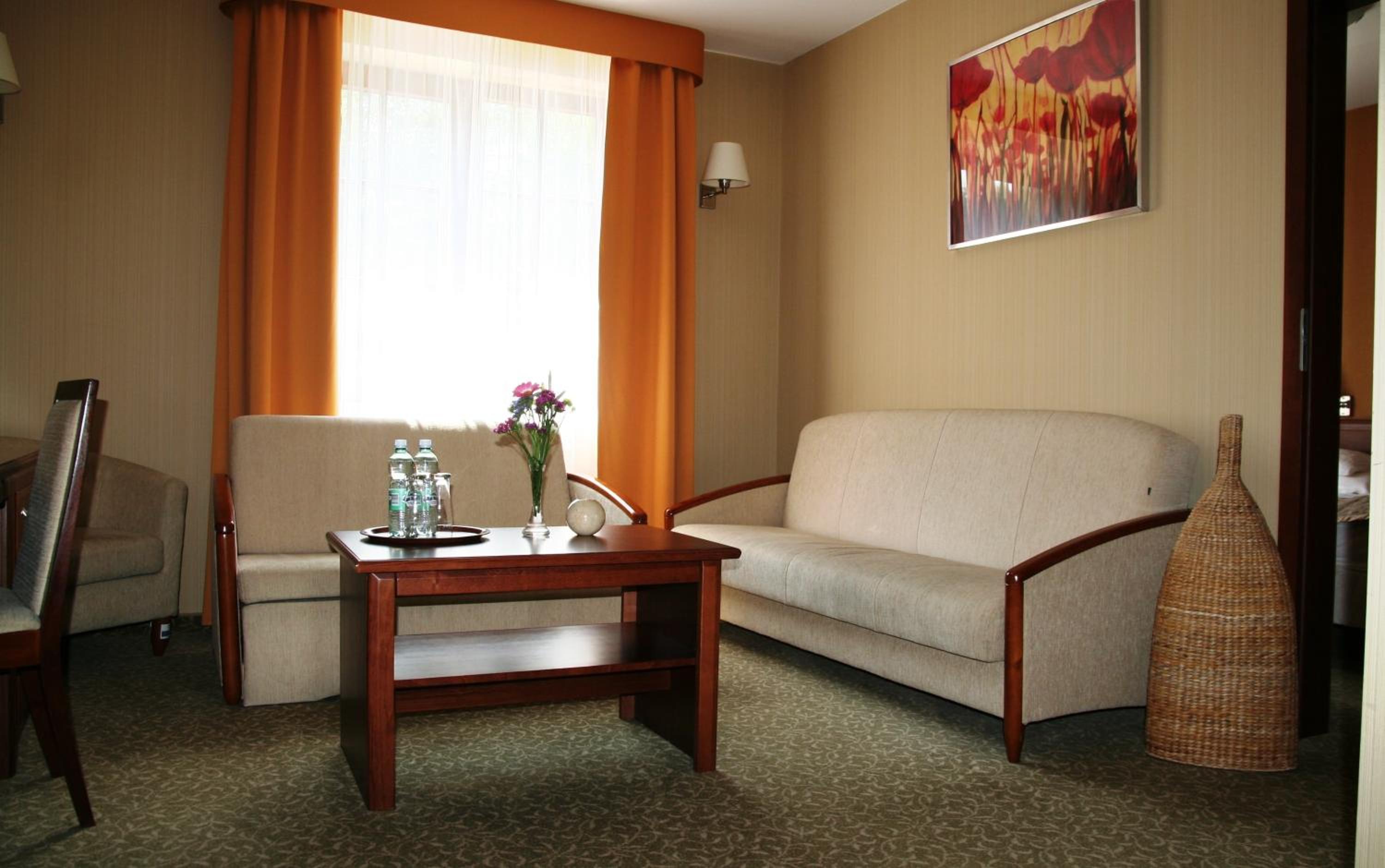 Deluxe Family Room (4 Adults) photo 2
