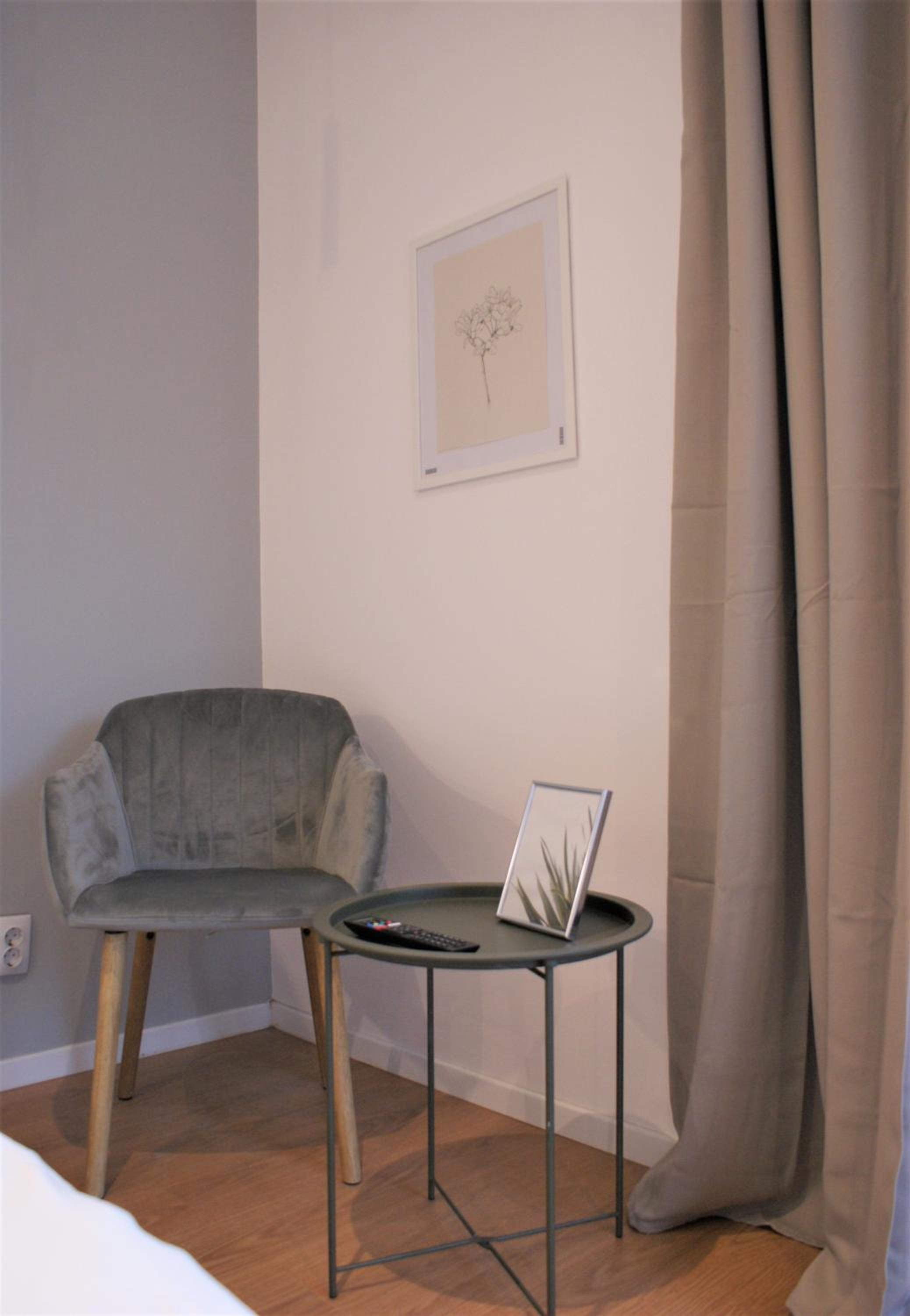 Deluxe King Studio - Photo 2