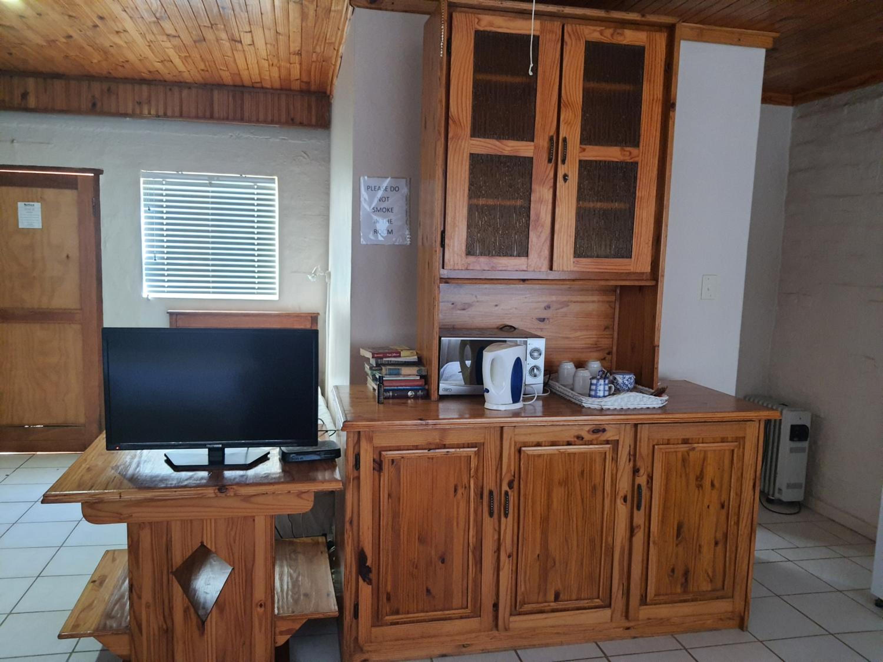 Deluxe Family Room - Photo 7