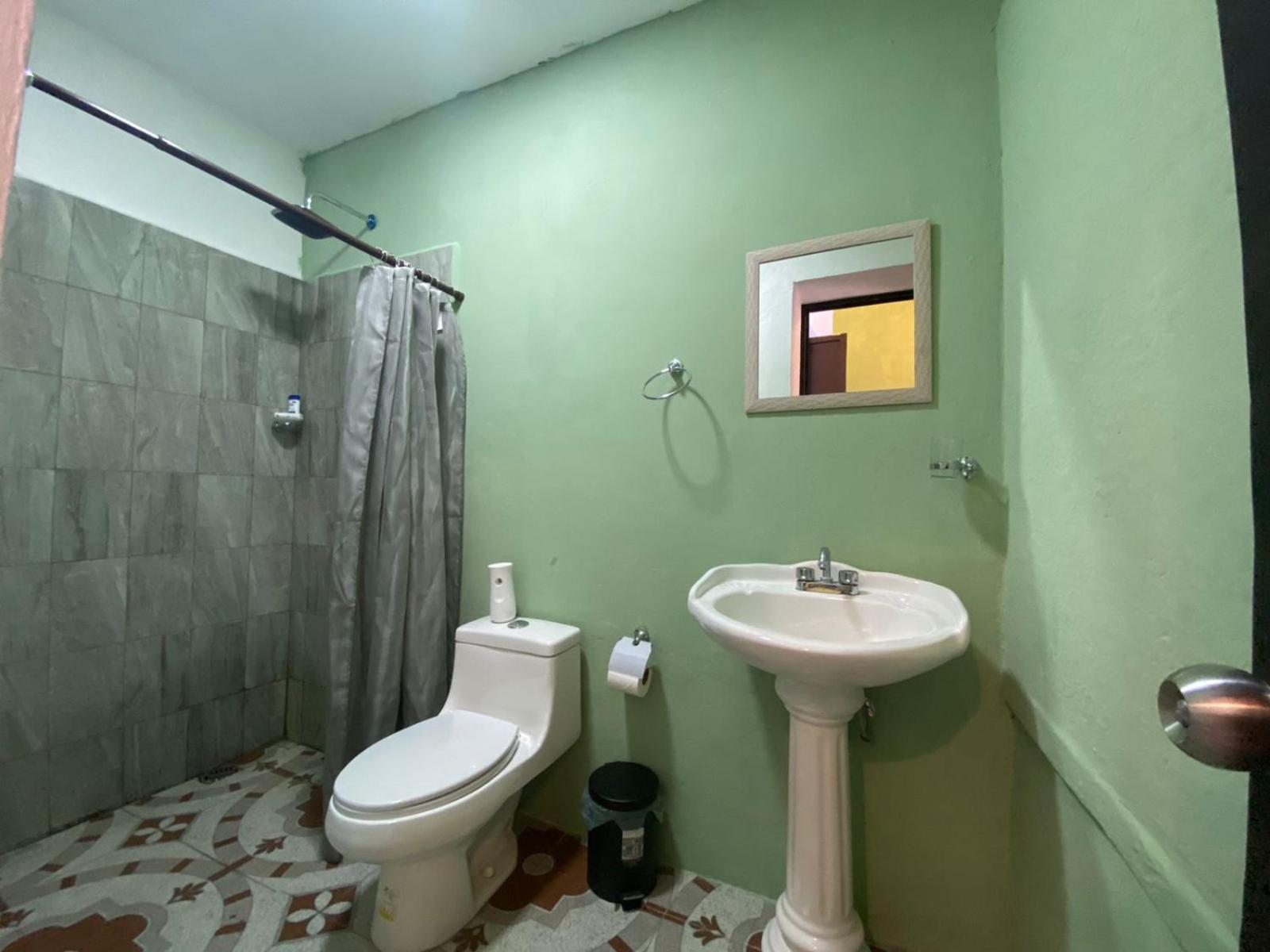 King Room with Balcony - Photo 2