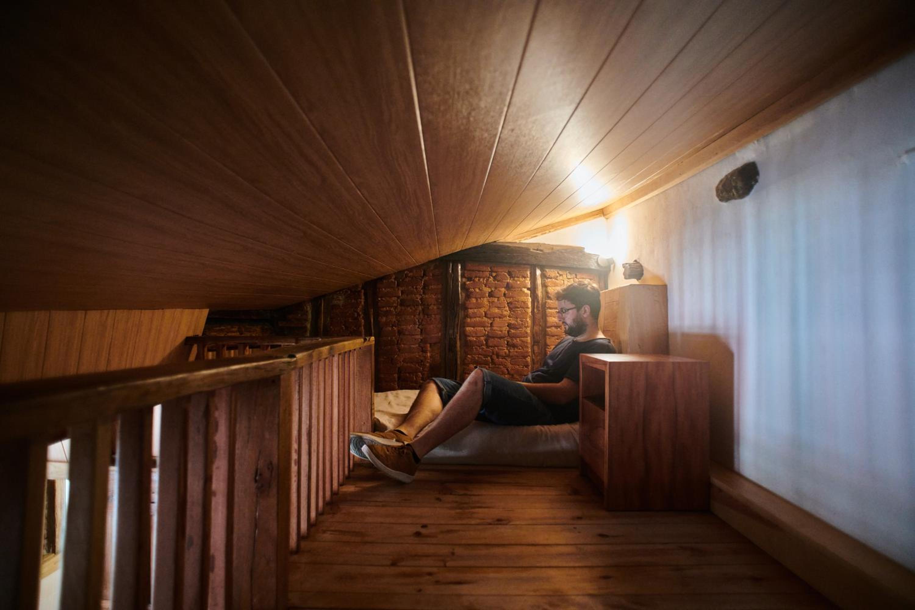 Triple Room with Private Bathroom - Photo 9