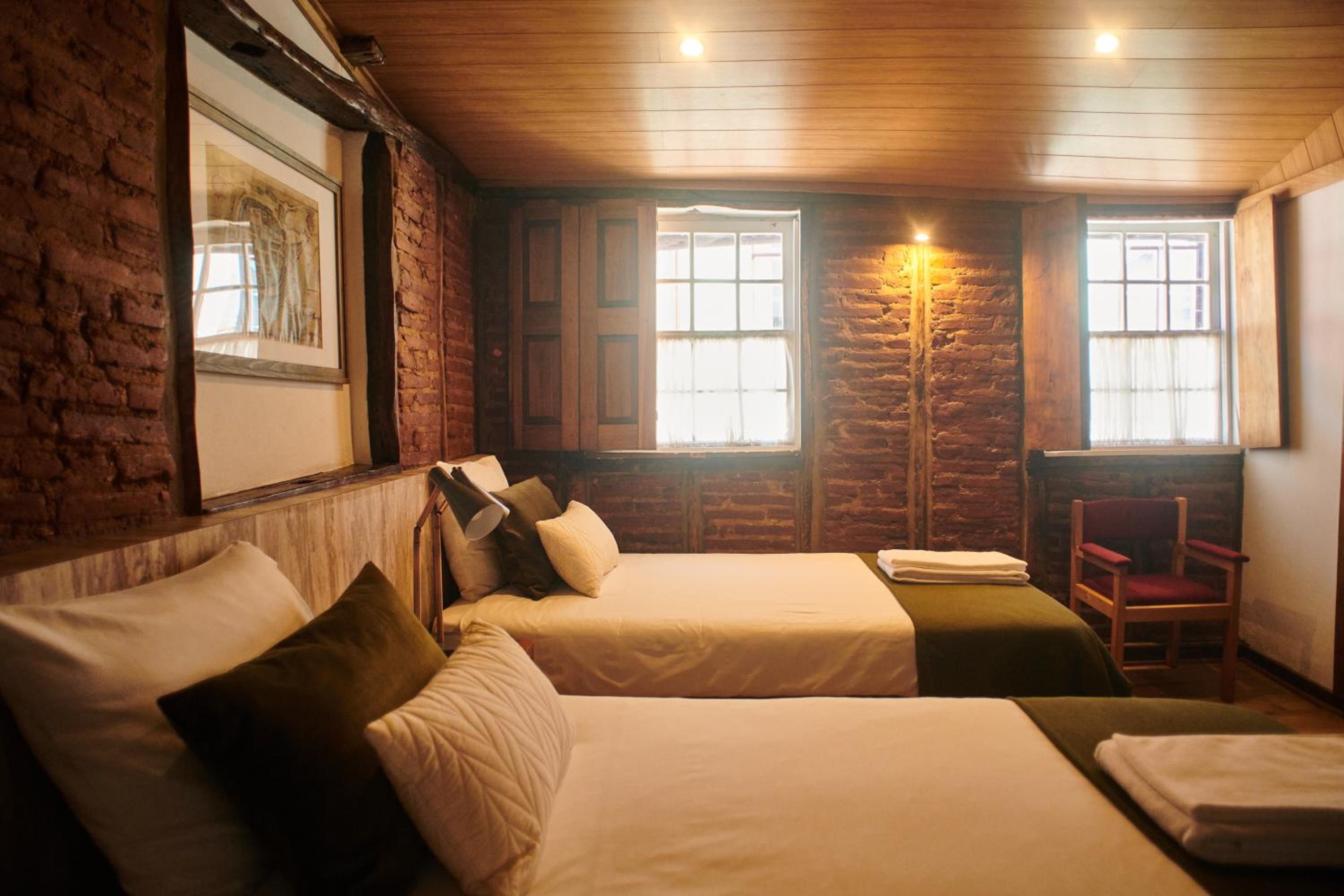 Triple Room with Private Bathroom - Photo 4