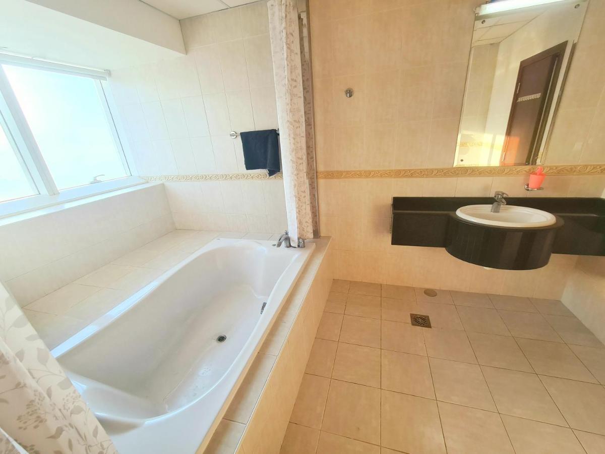 King Room with Sea View photo 3