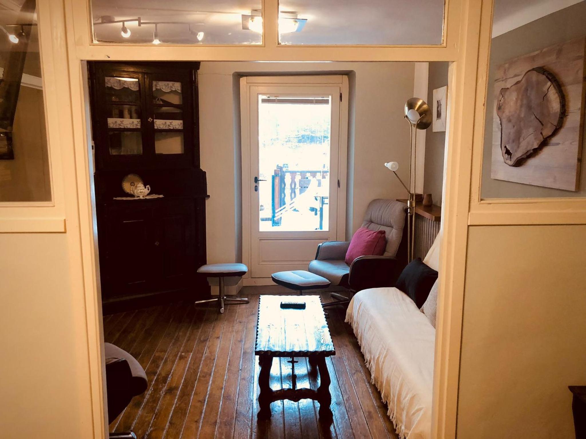 Three-Bedroom House photo 3