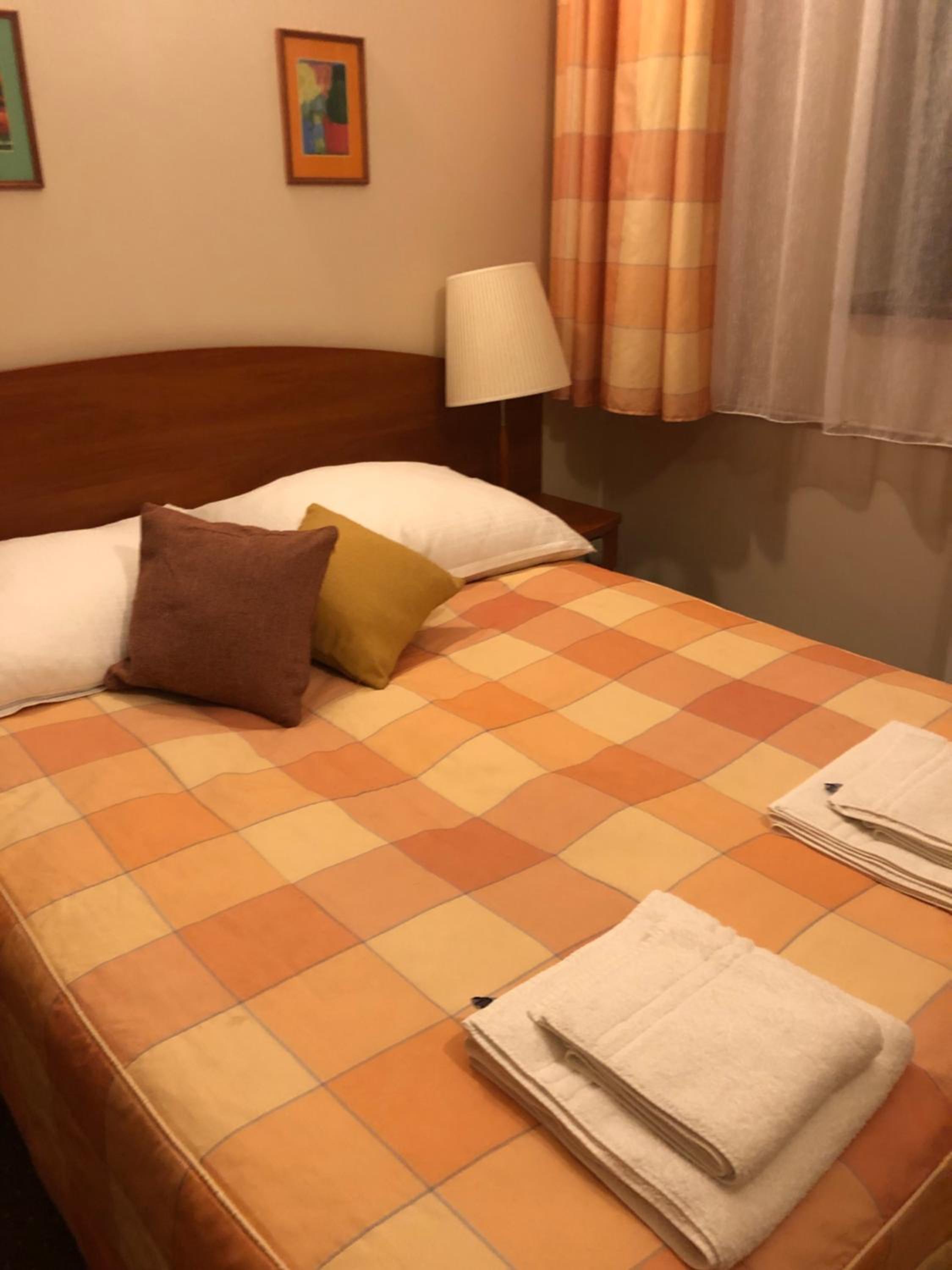 One-Bedroom Apartment - Photo 1