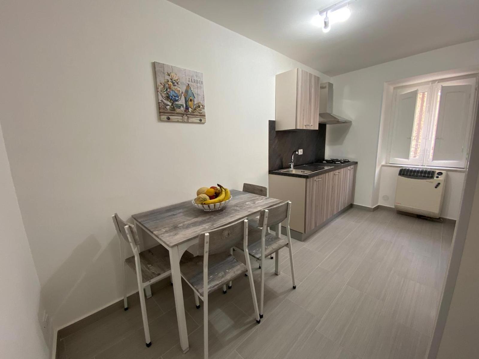 Standard Apartment - Photo 7