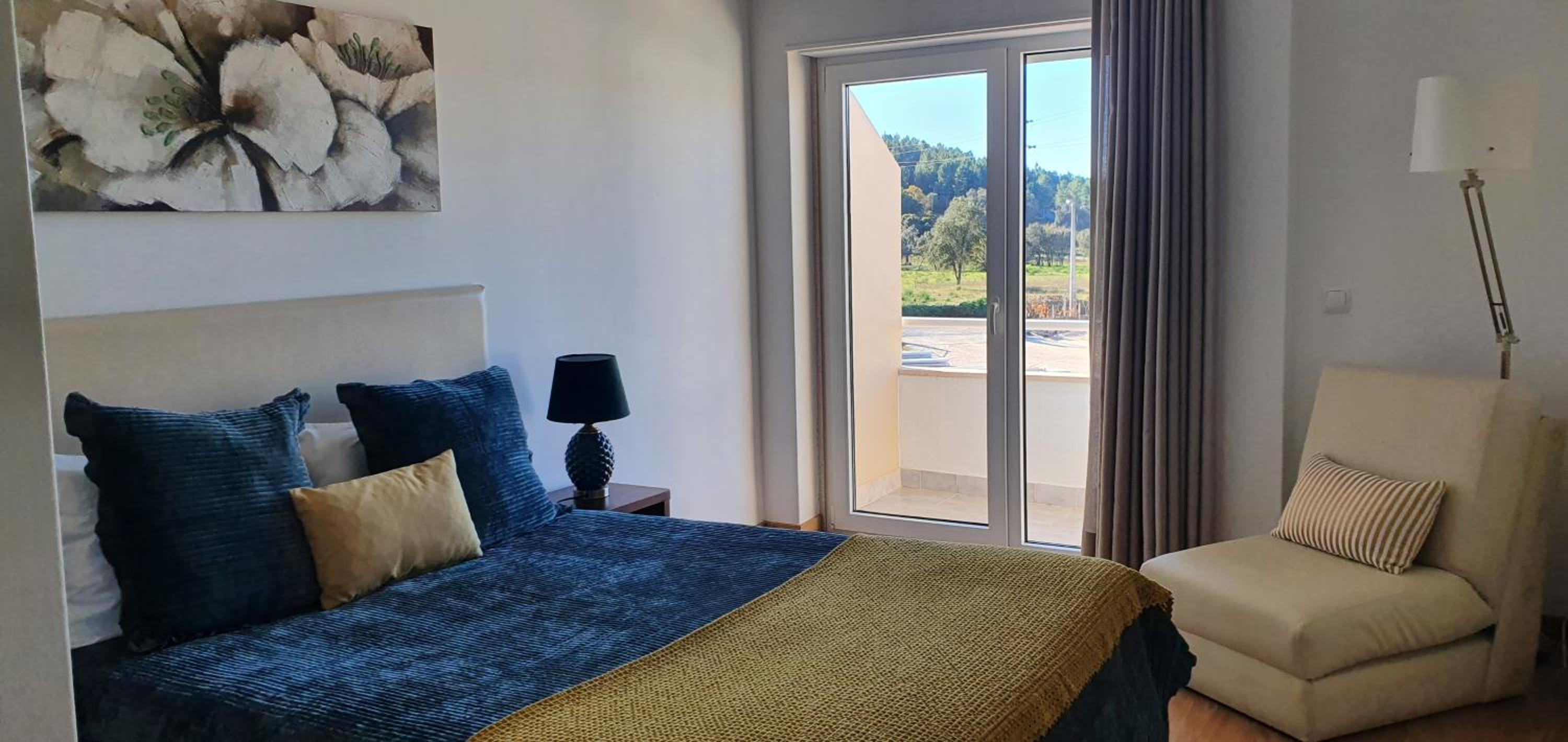 Double or Twin Room - Photo 5