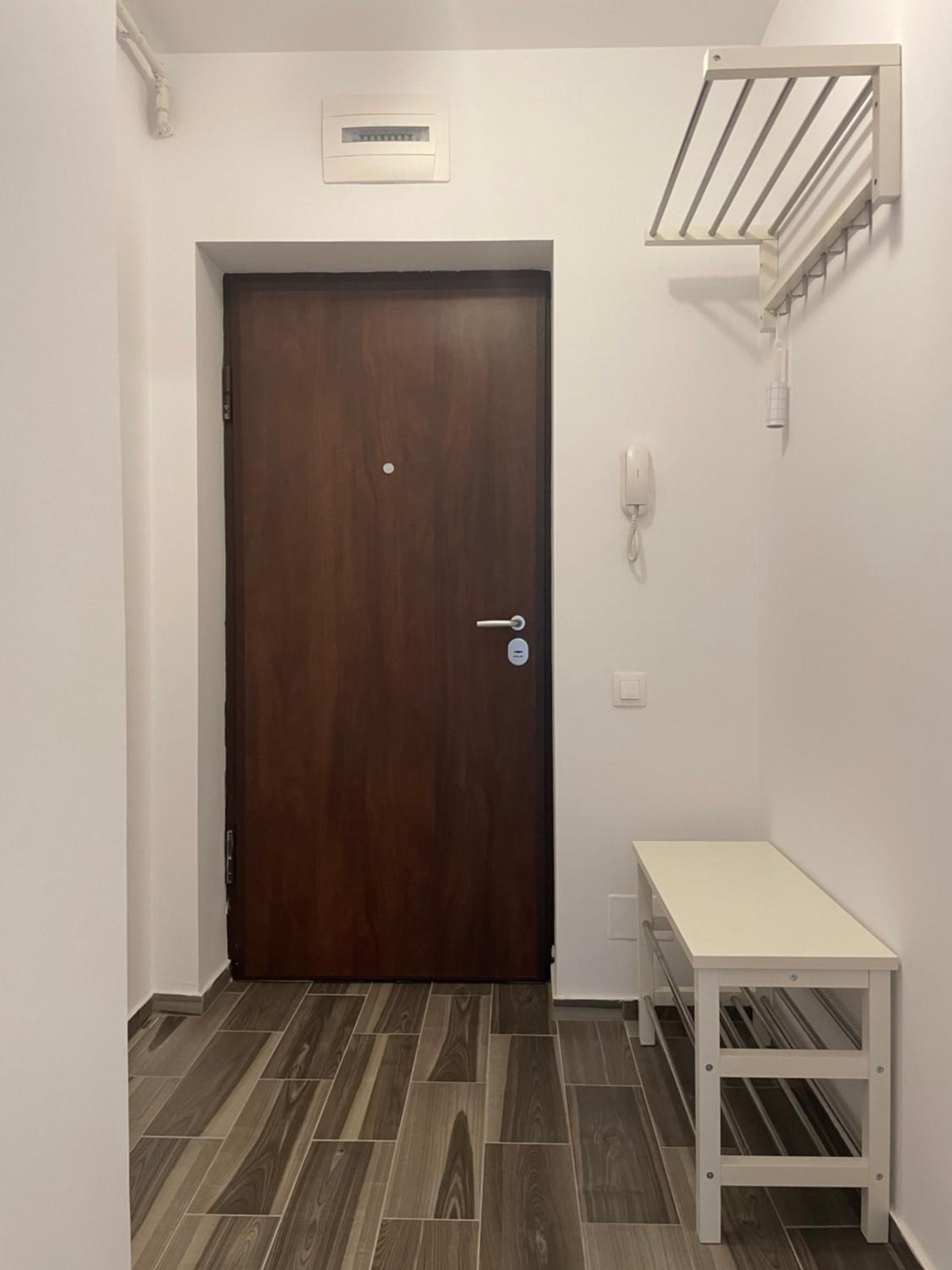 Studio with Balcony - Photo 11