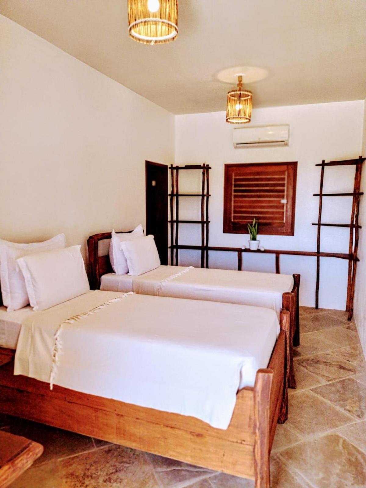Twin Room - Photo 1