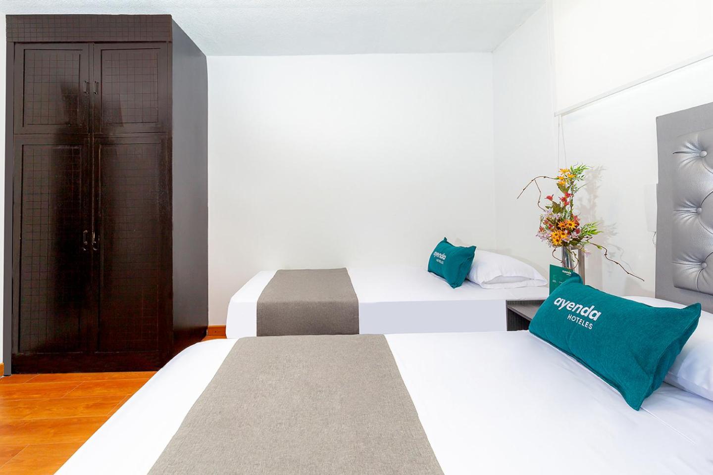 Standard Triple Room photo 3