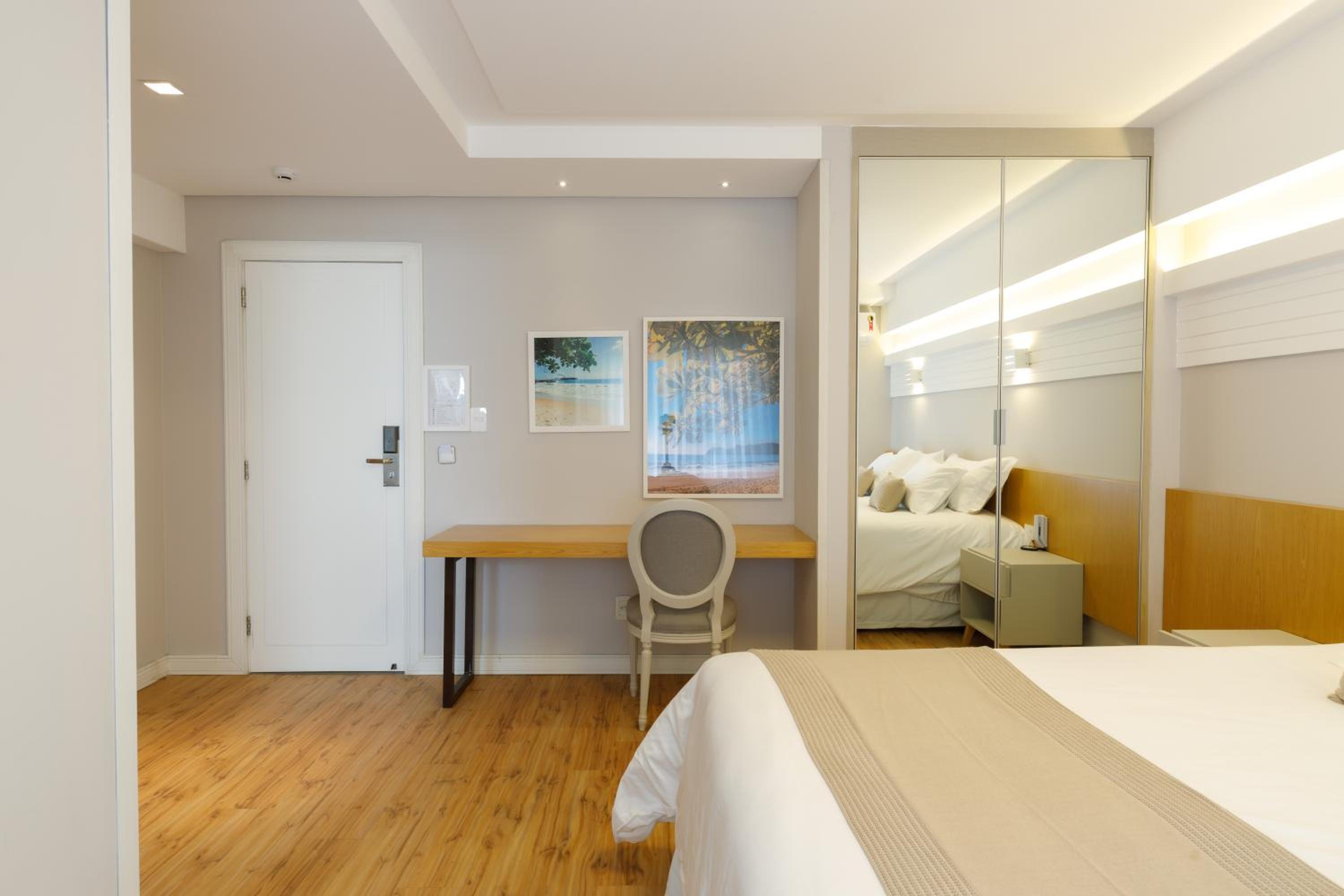 Suite with Sea View