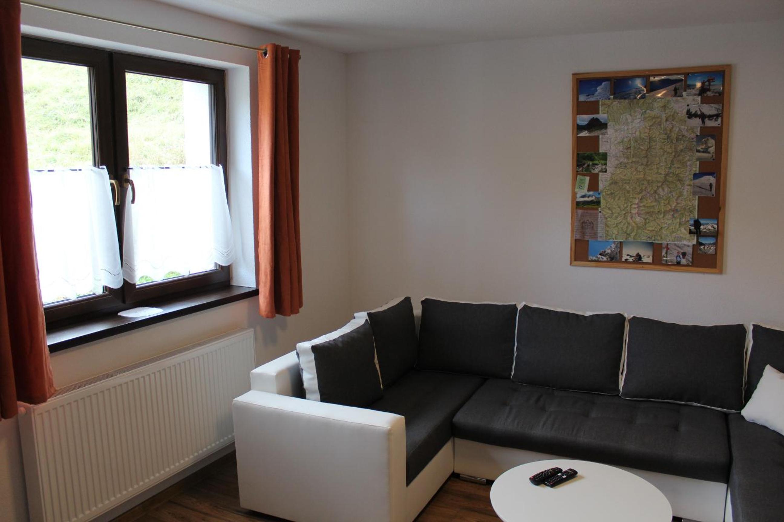 Three-Bedroom House photo 2