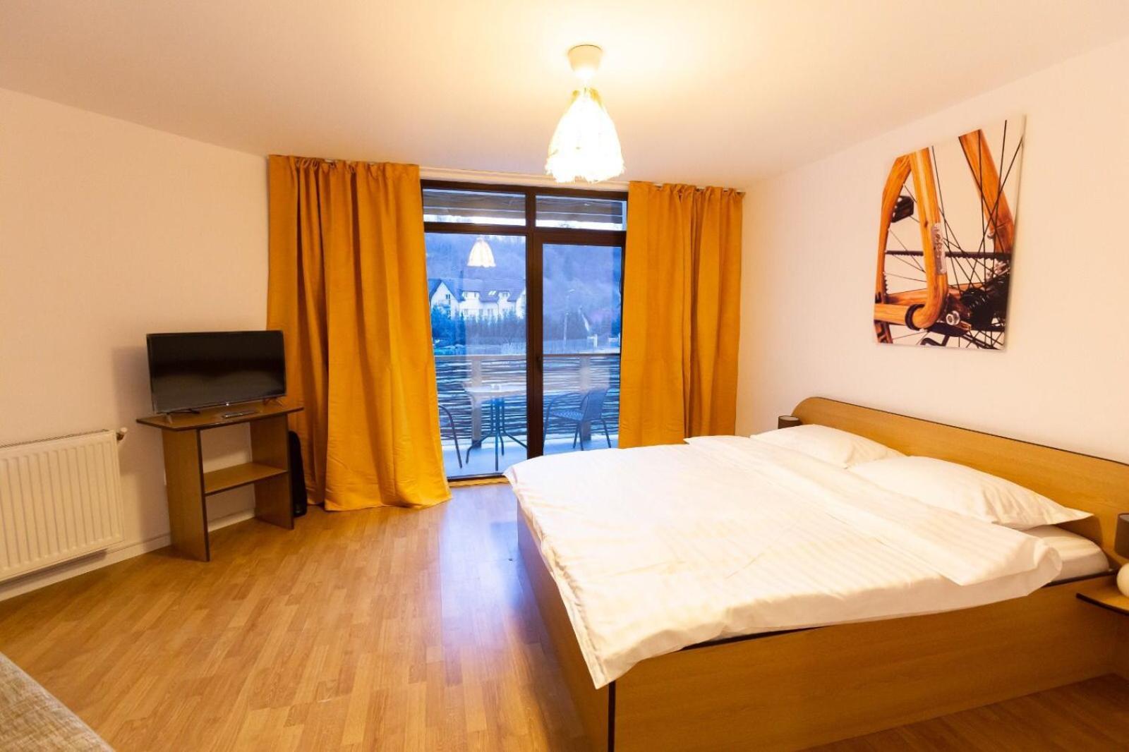 Double Room with Terrace - Photo 3