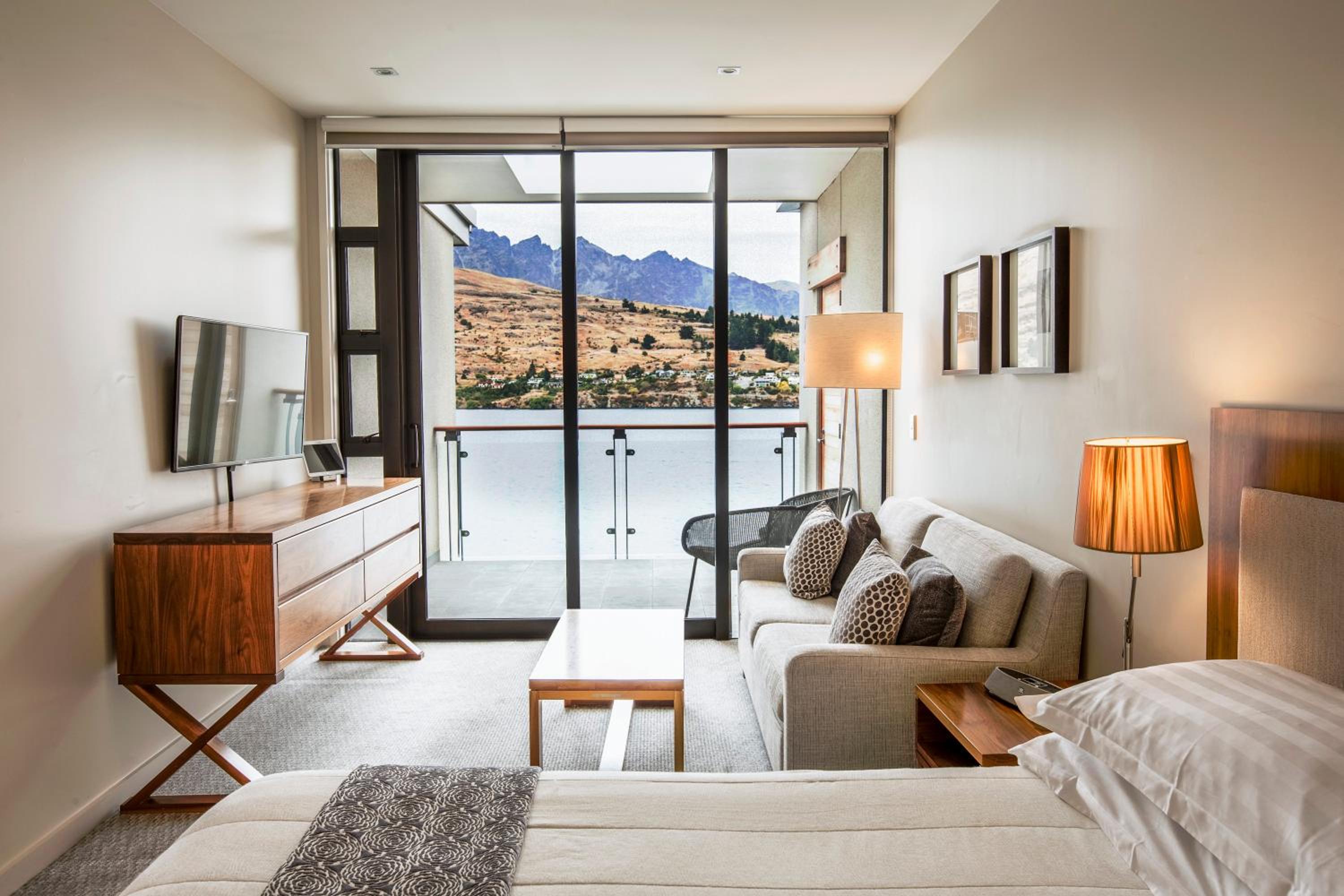 King Room with Lake View