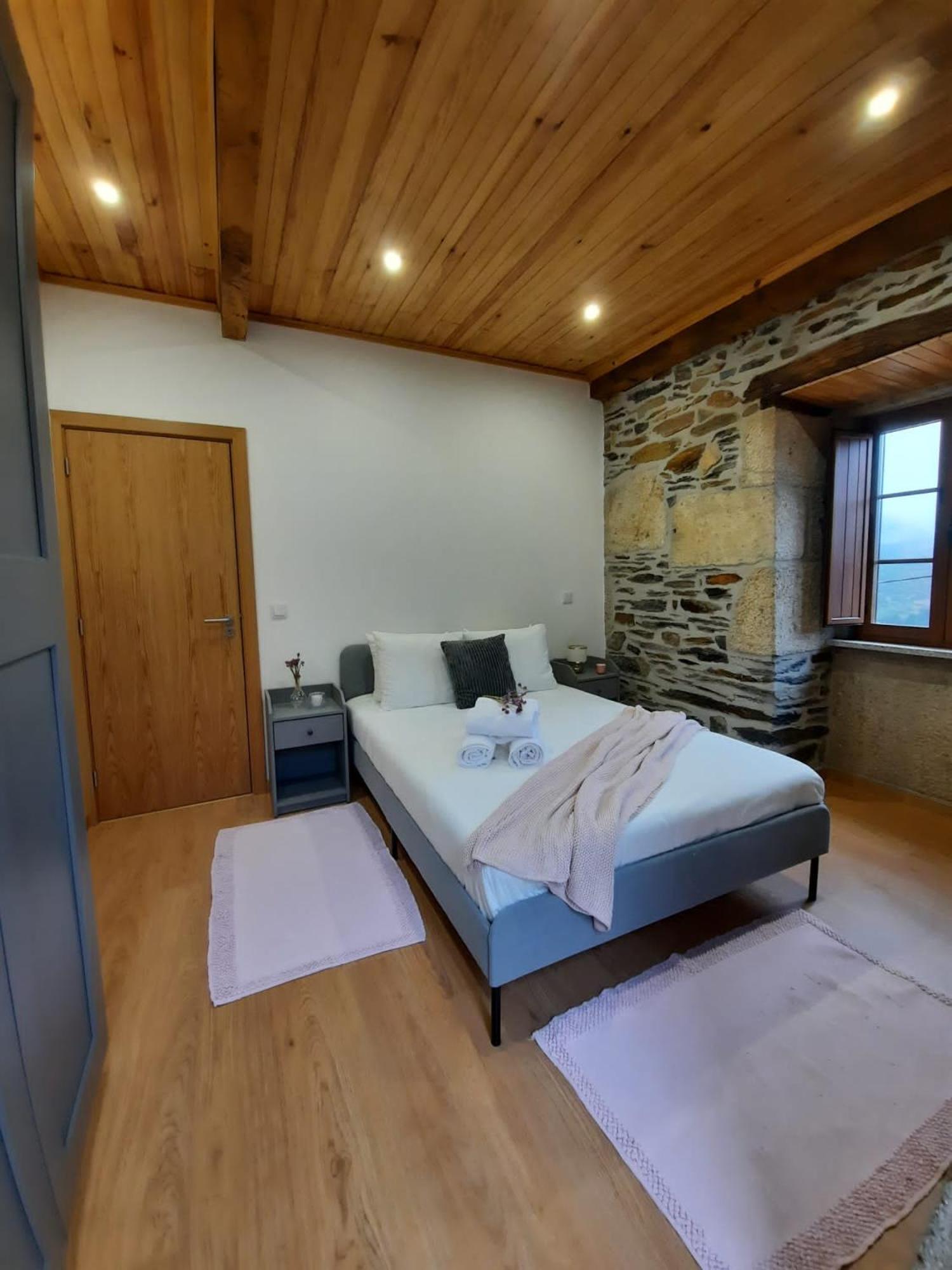 Two-Bedroom House - Photo 38