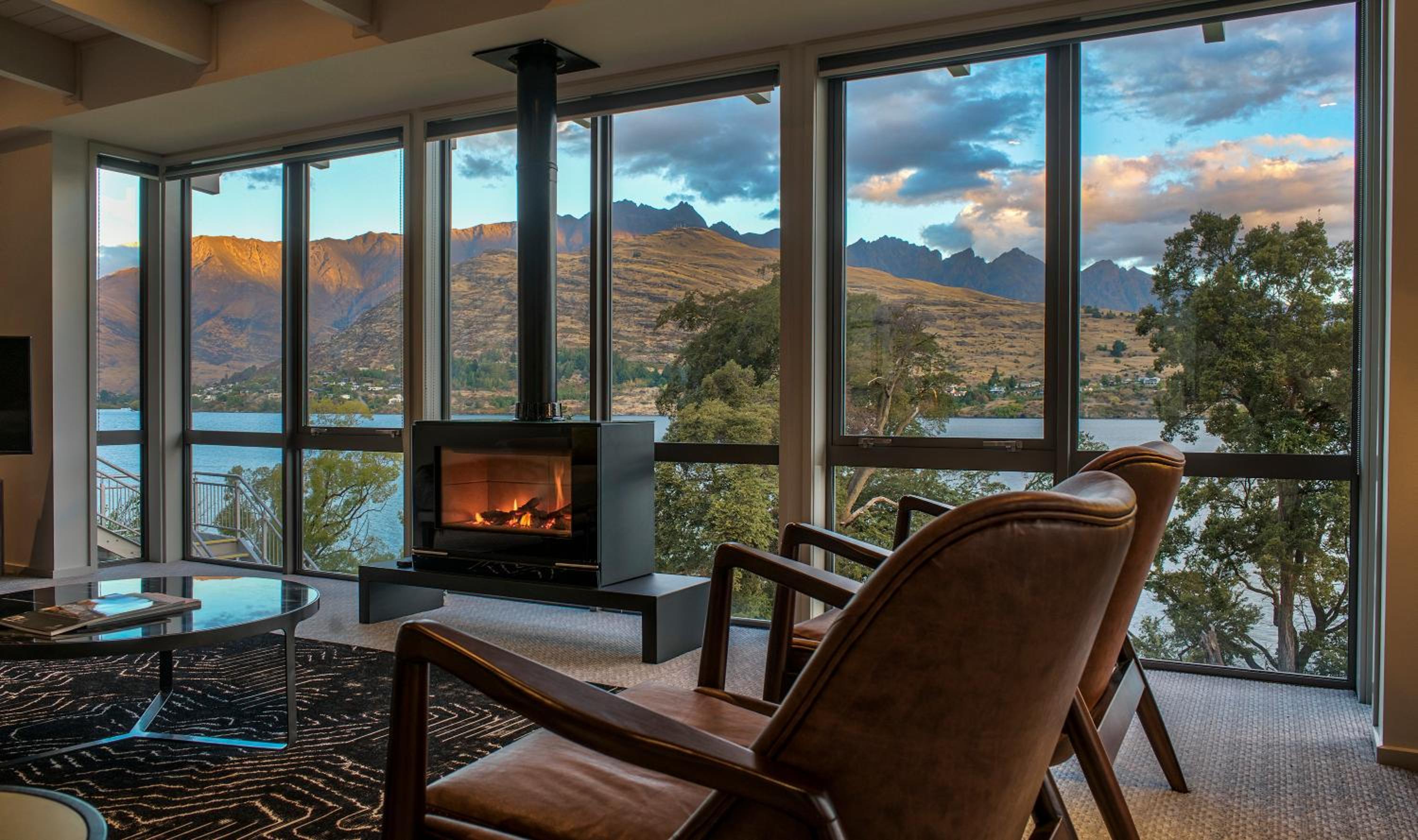 The Rees Residence thumbnail 5