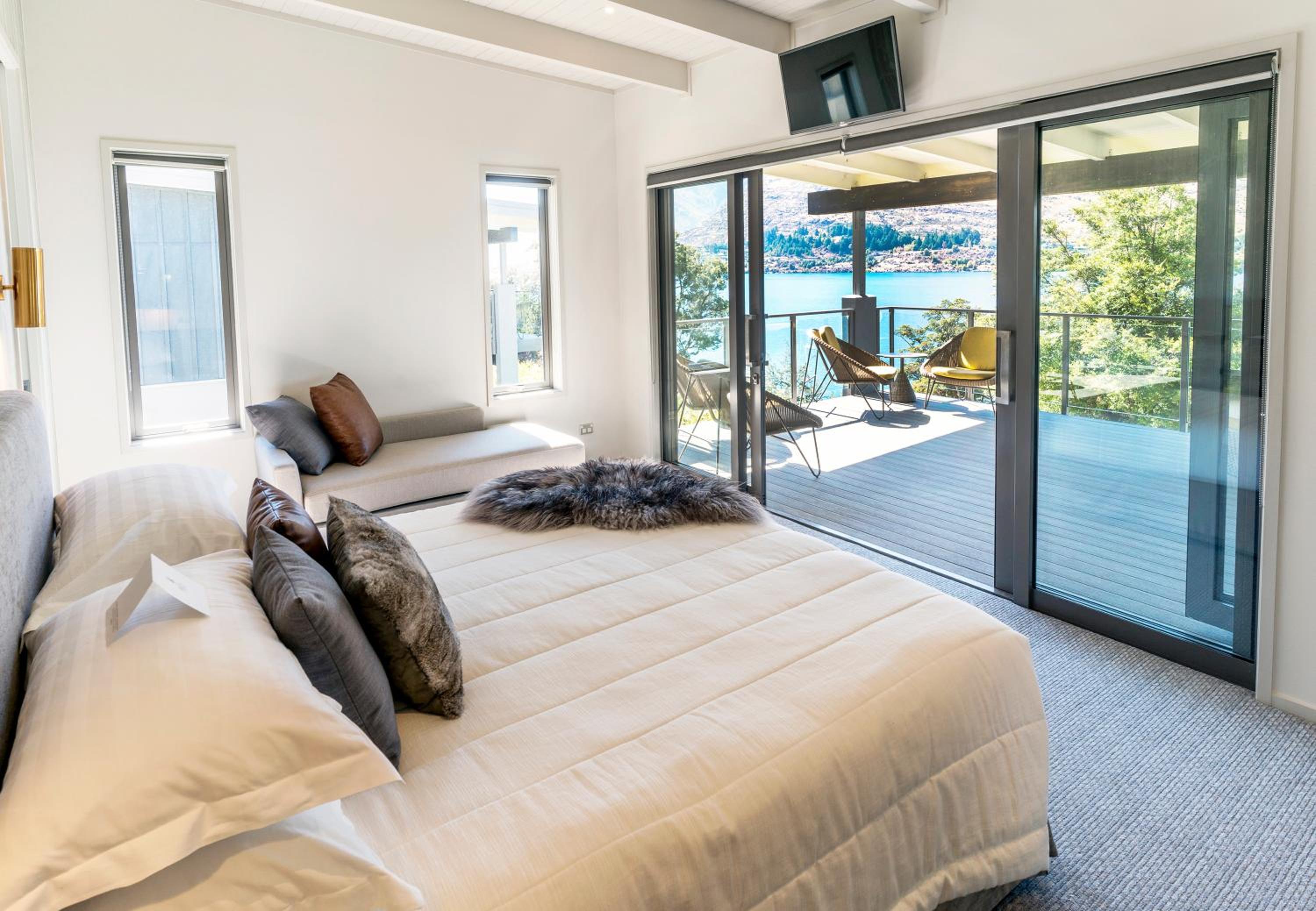 Three-Bedroom Villa thumbnail 6