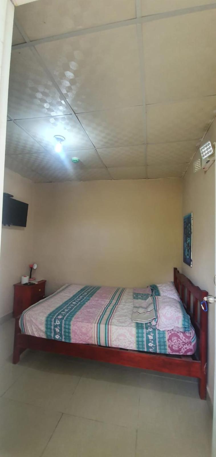 Double Room with Private External Bathroom photo 2