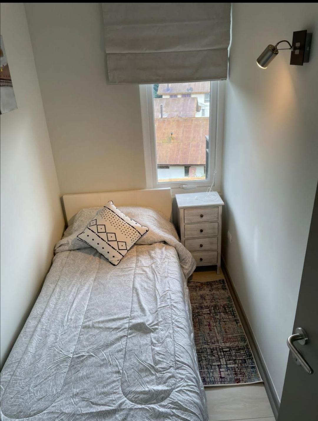 Three-Bedroom Apartment photo 3