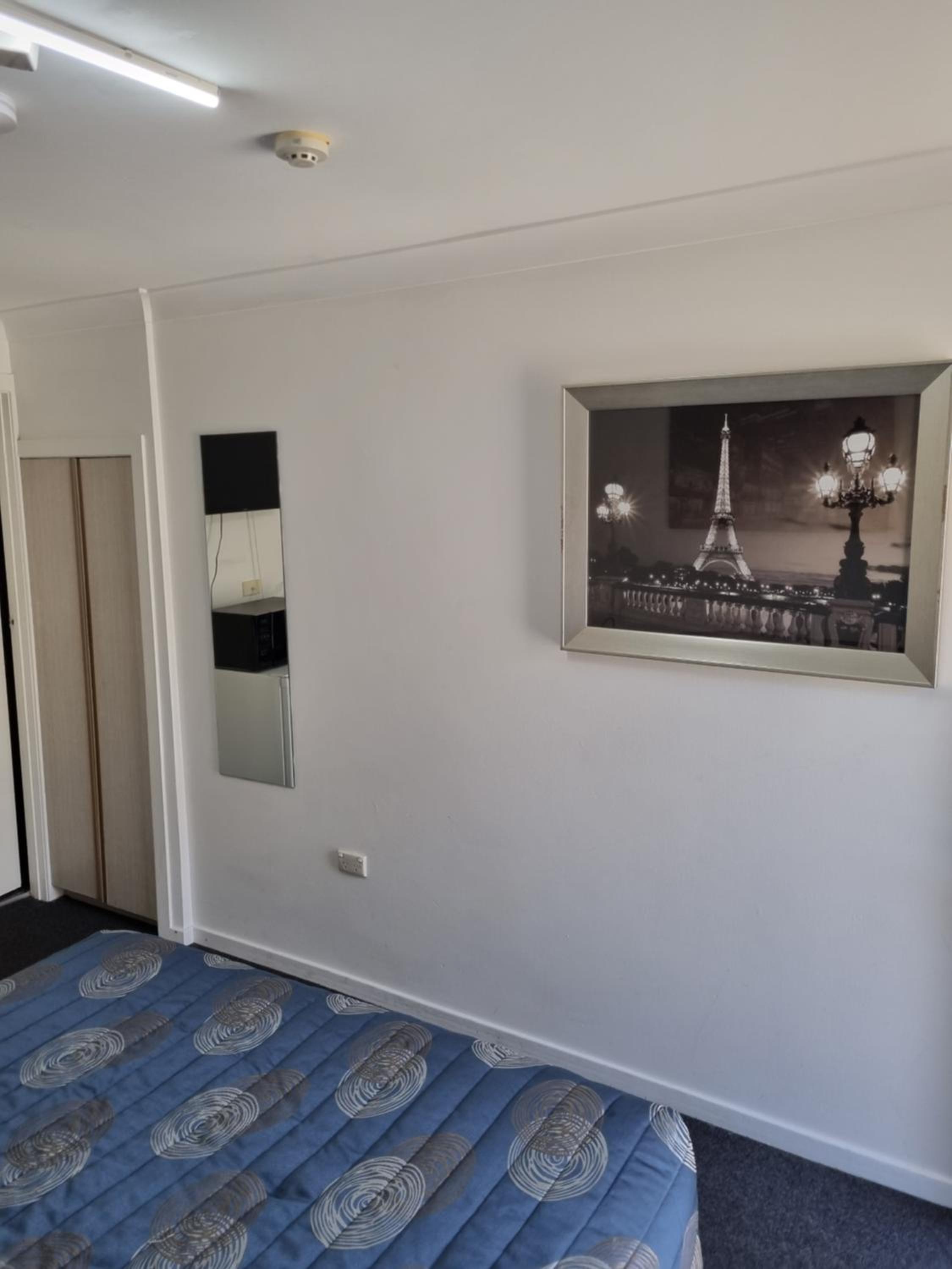 Double Room with Private Bathroom photo 1