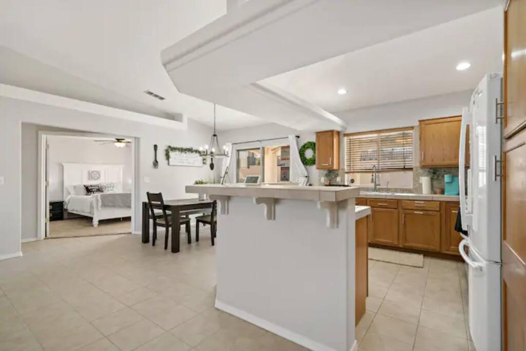 Three-Bedroom Villa photo 2