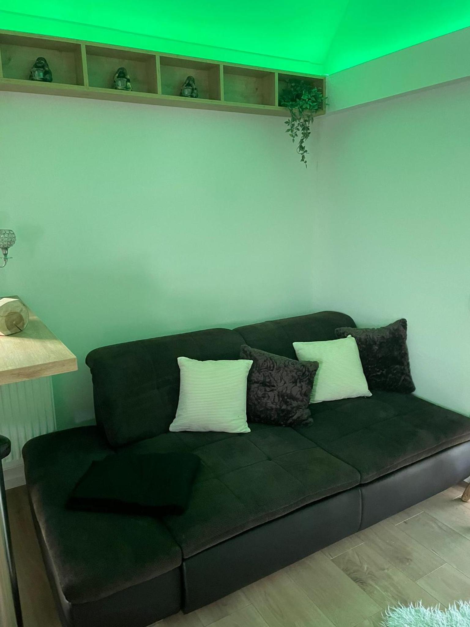 One-Bedroom Apartment - Photo 3