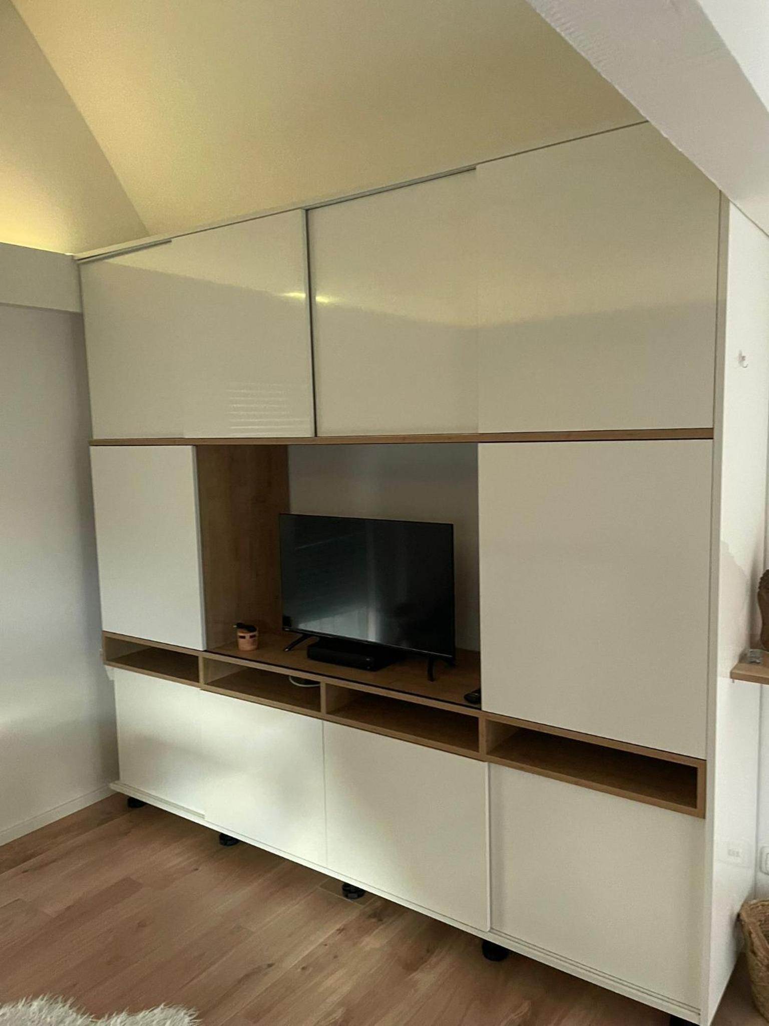 One-Bedroom Apartment - Photo 9