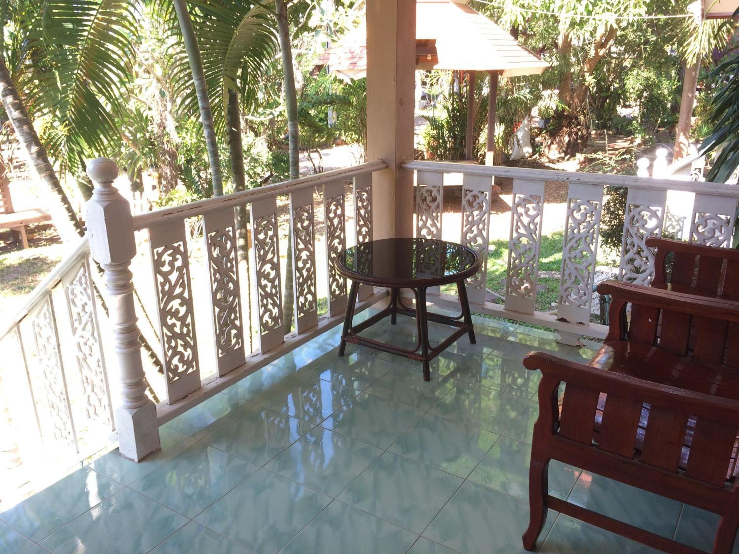 Double Room with Balcony - Photo 4
