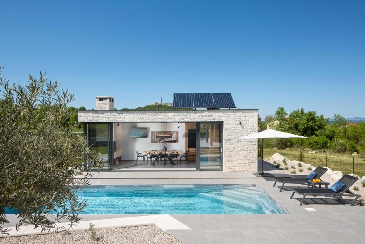 Villa with Private Pool photo 2