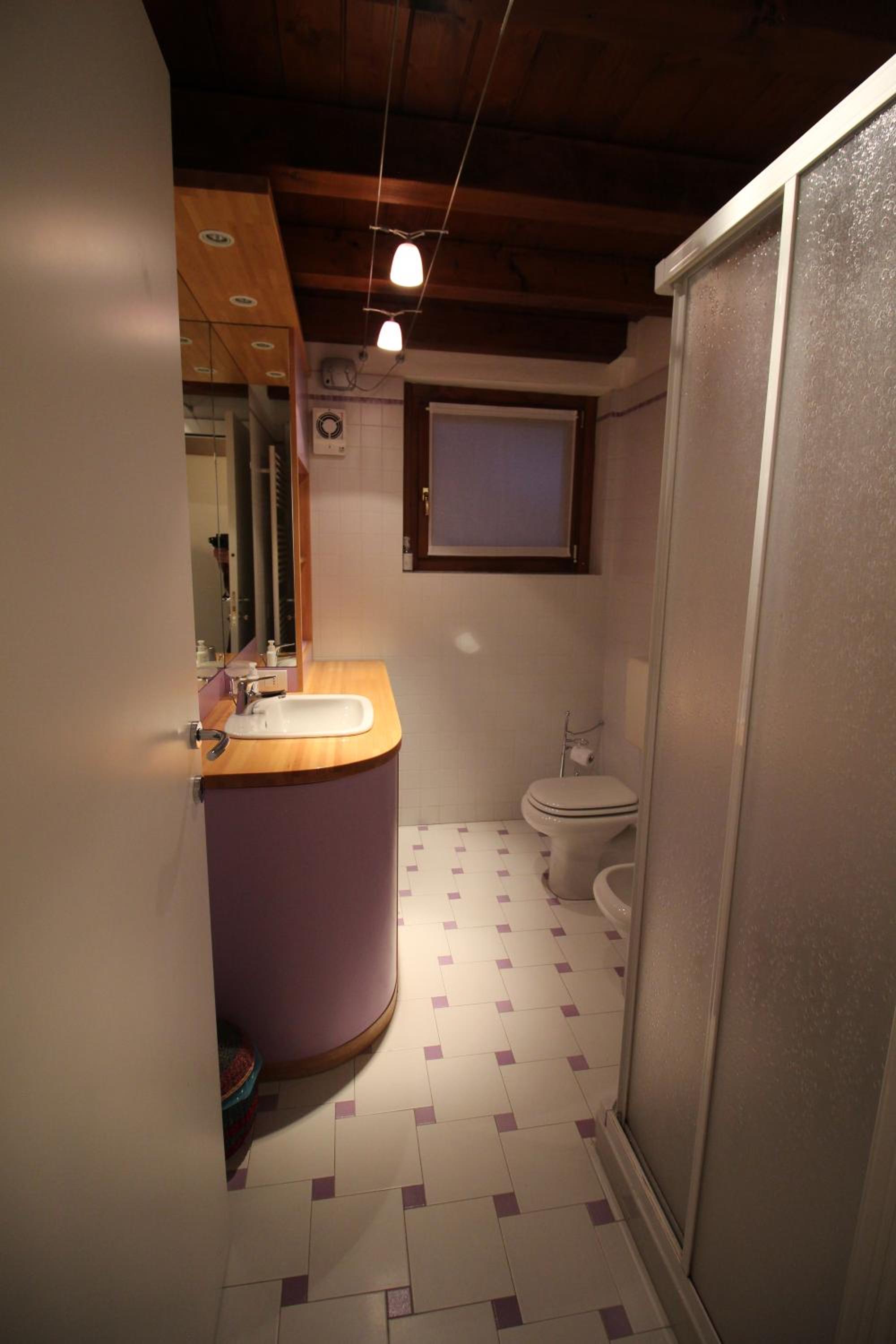 Two-Bedroom House photo 2