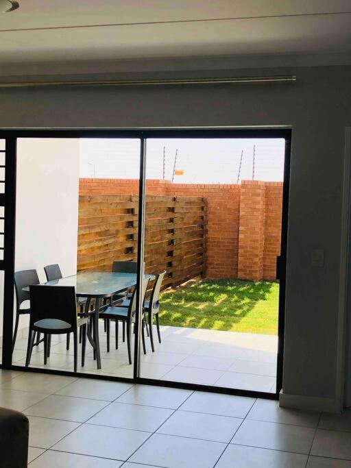Three-Bedroom Apartment - Photo 7