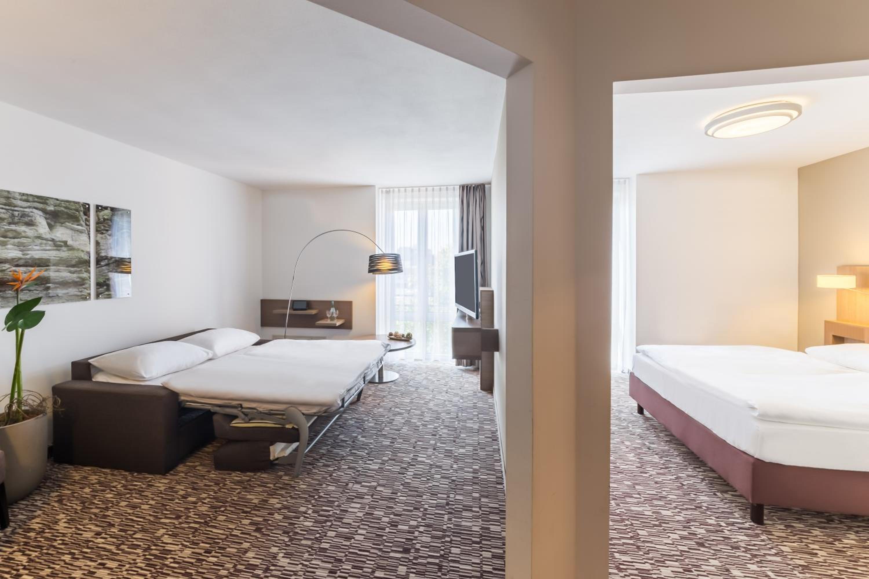 Family Suite - Photo 1