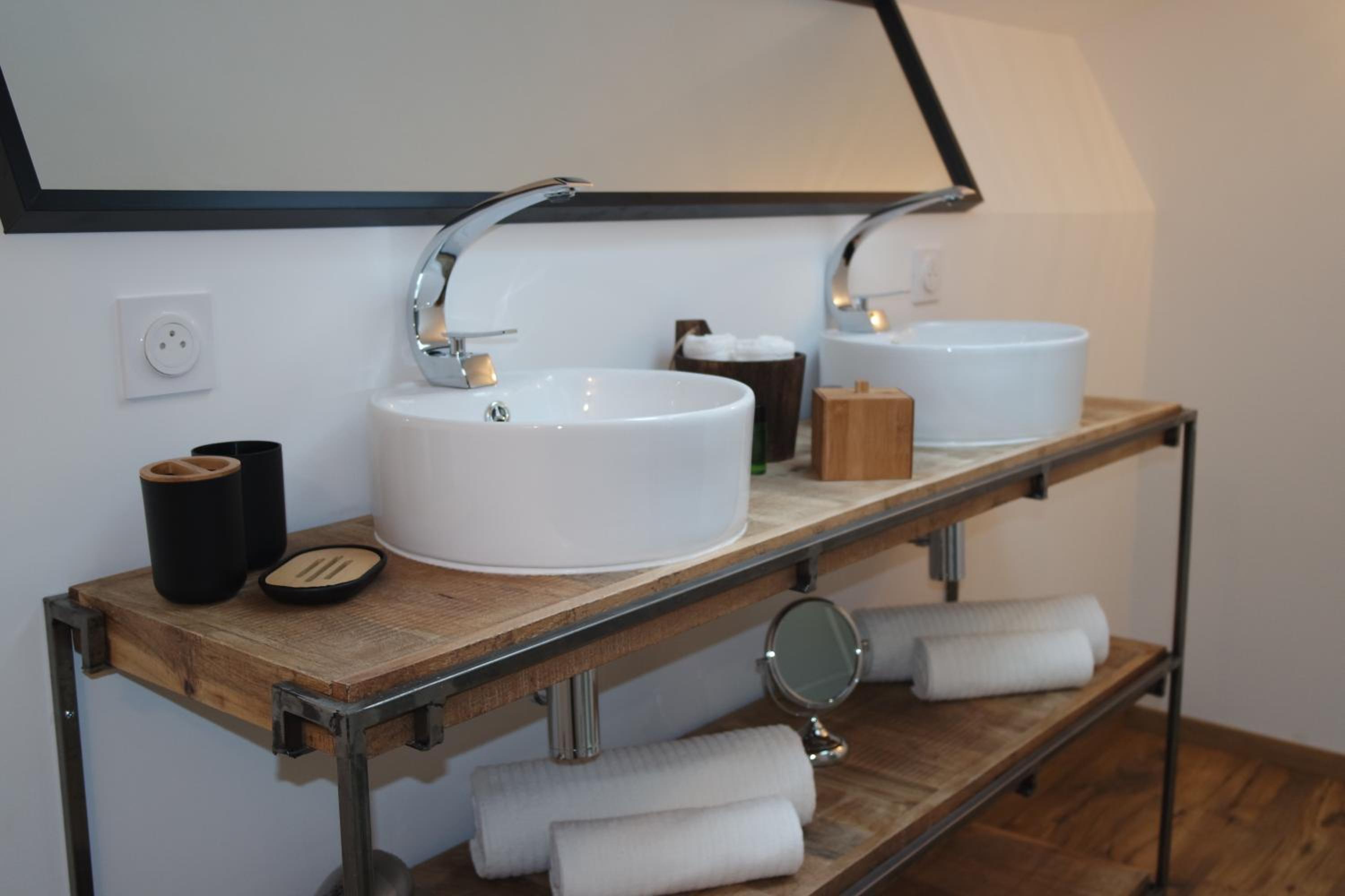 Double Room with Private Bathroom photo 3