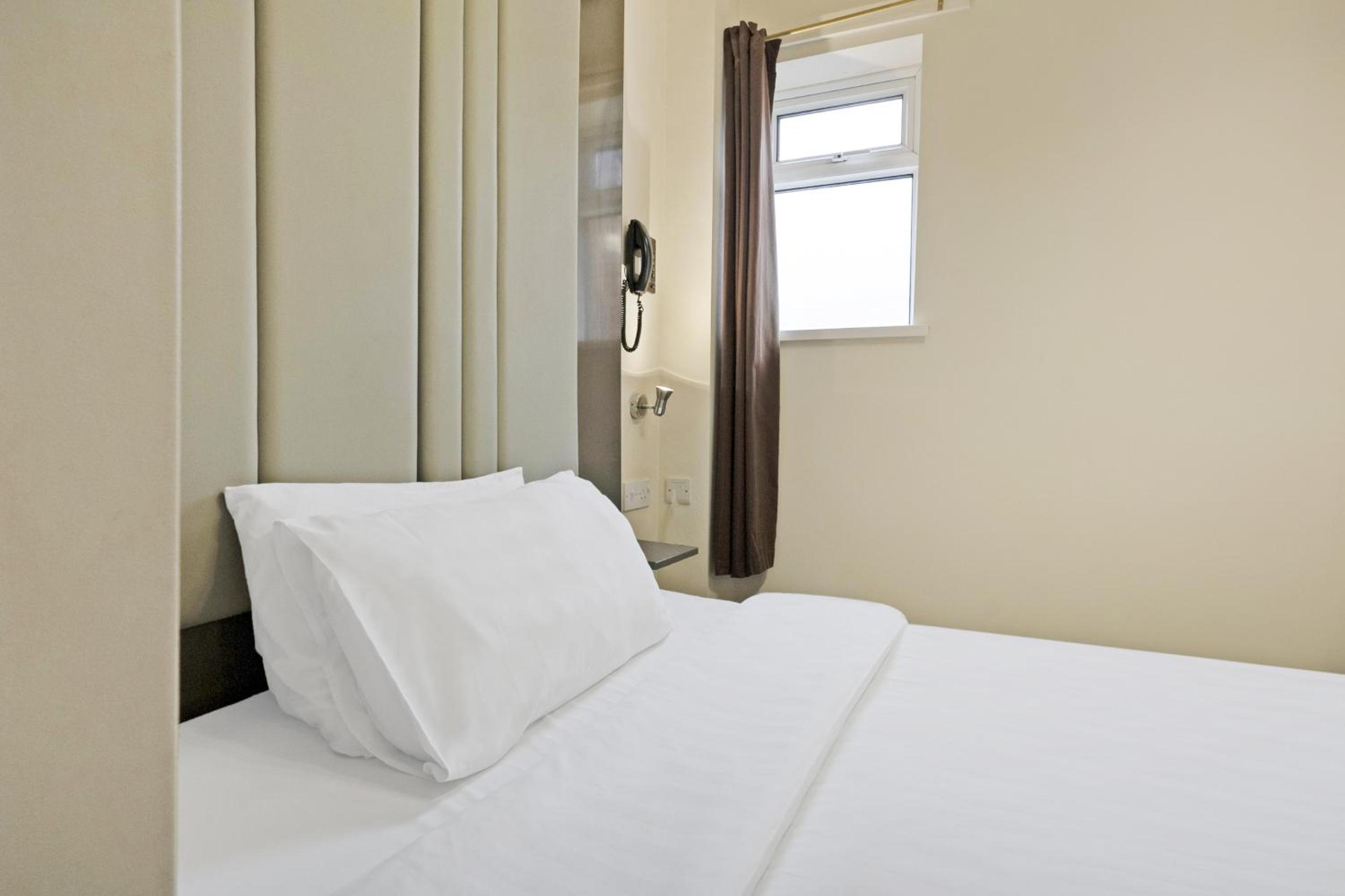 Standard Single Room - Photo 3