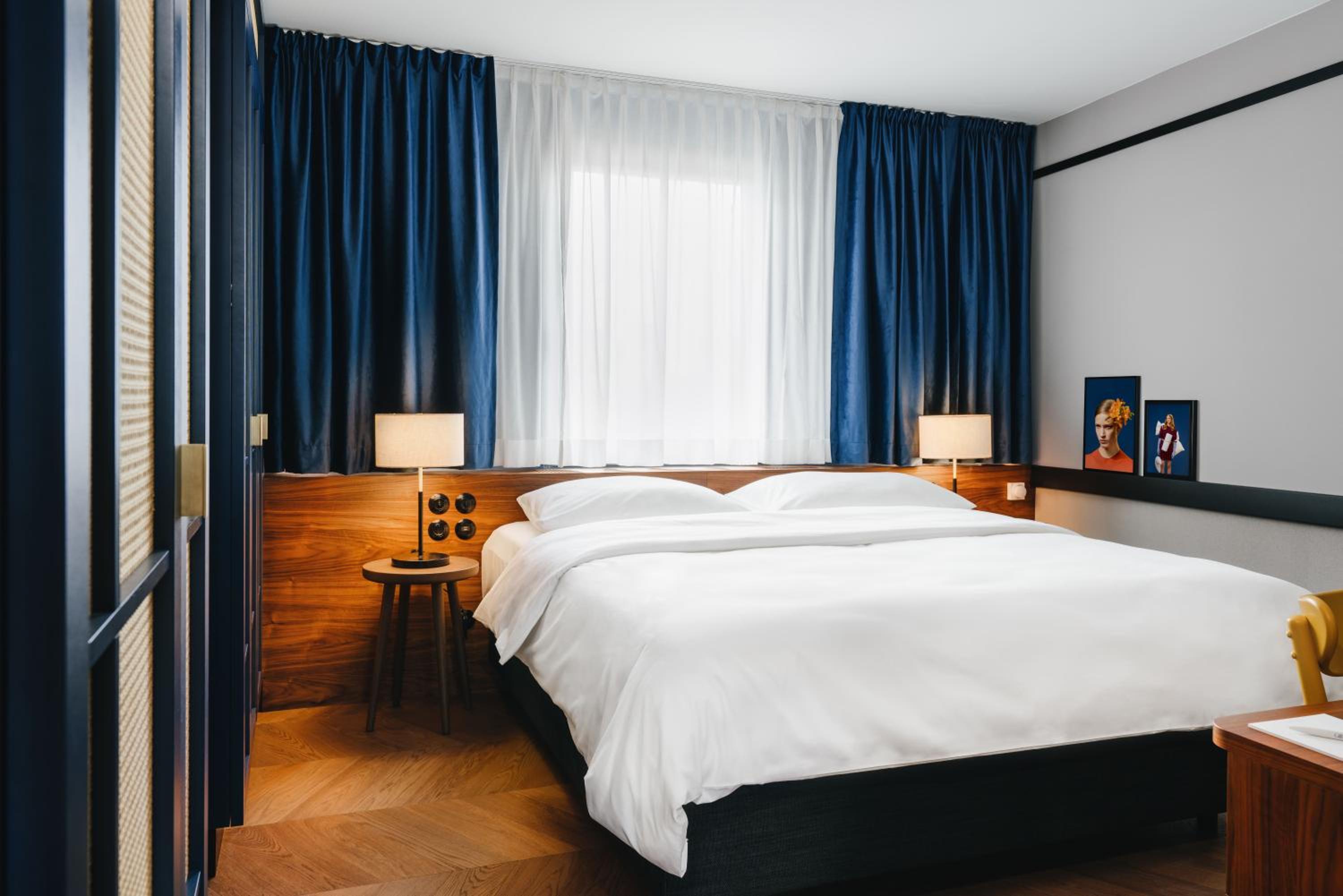 Junior Suite with Balcony