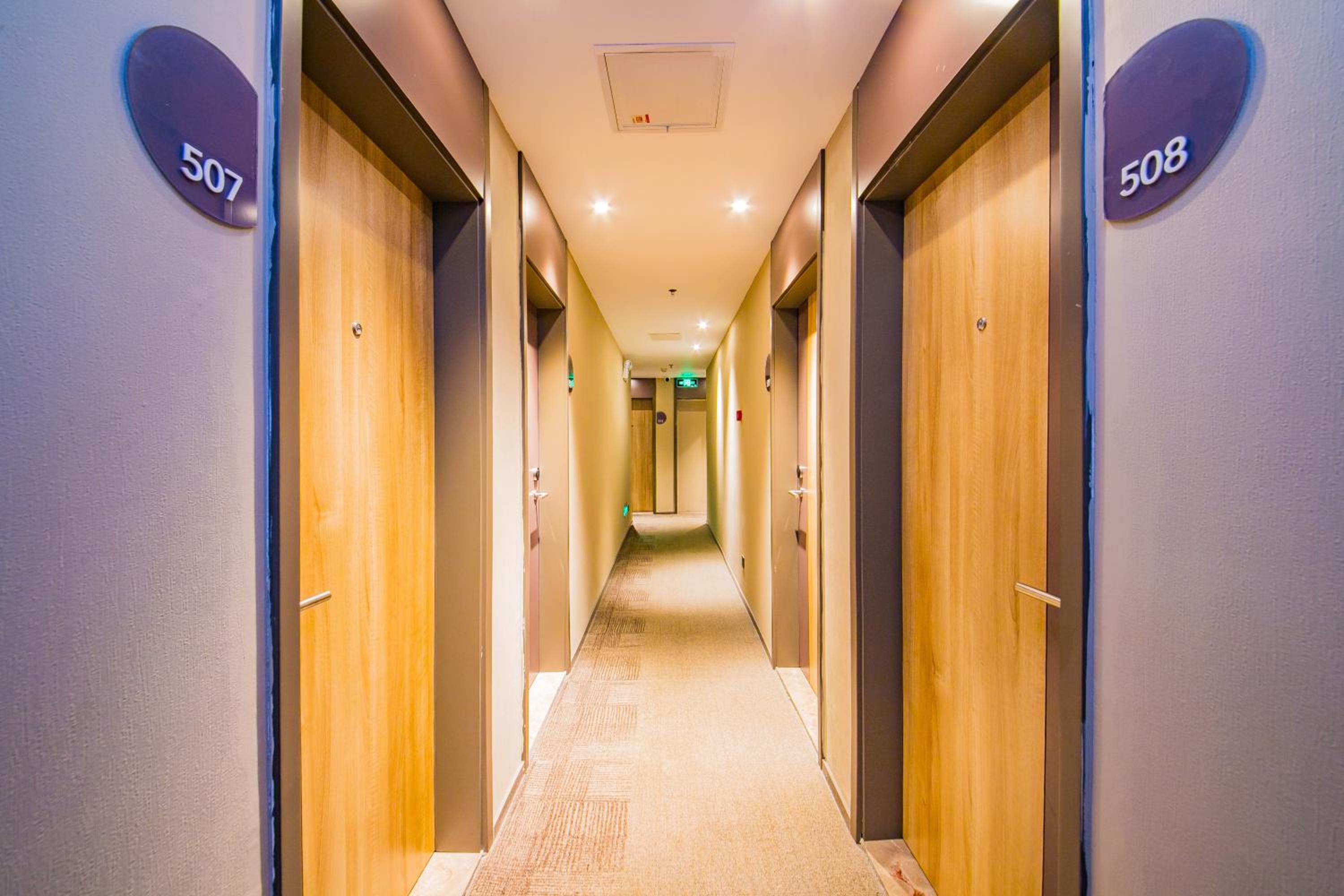 Mainland Chinese Citizens - Single Room - Photo 4