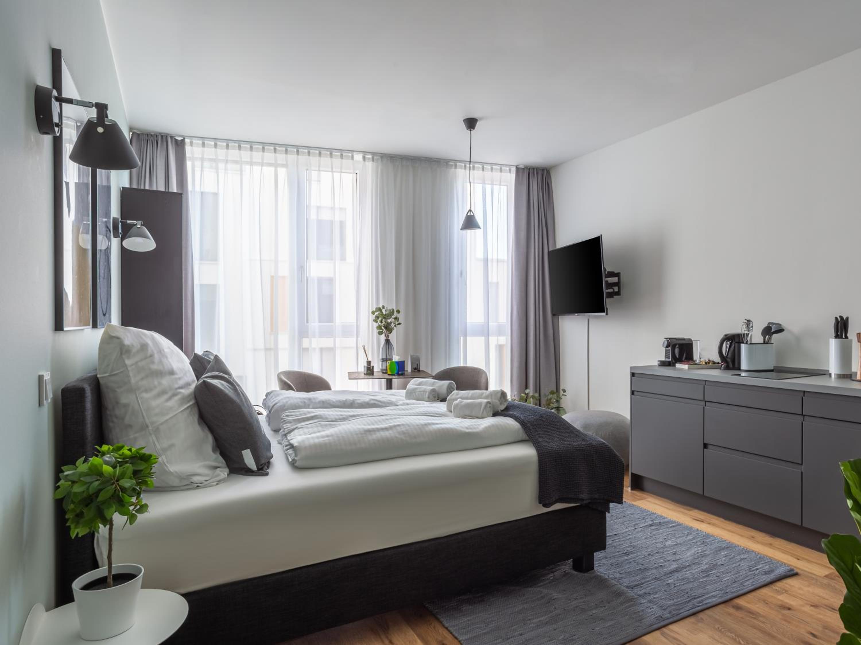 Suite S photo 2