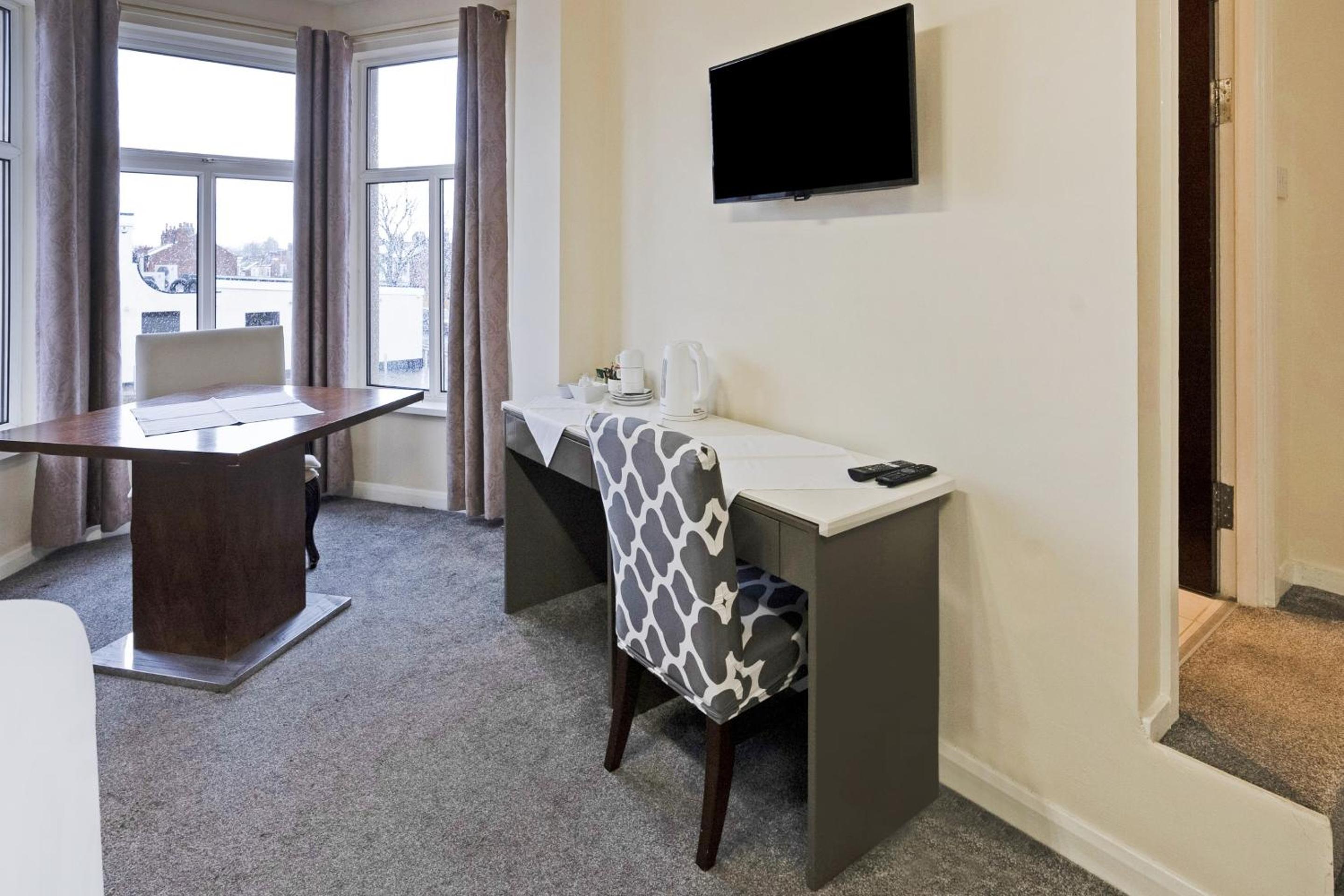 Standard Triple Room - Photo 5