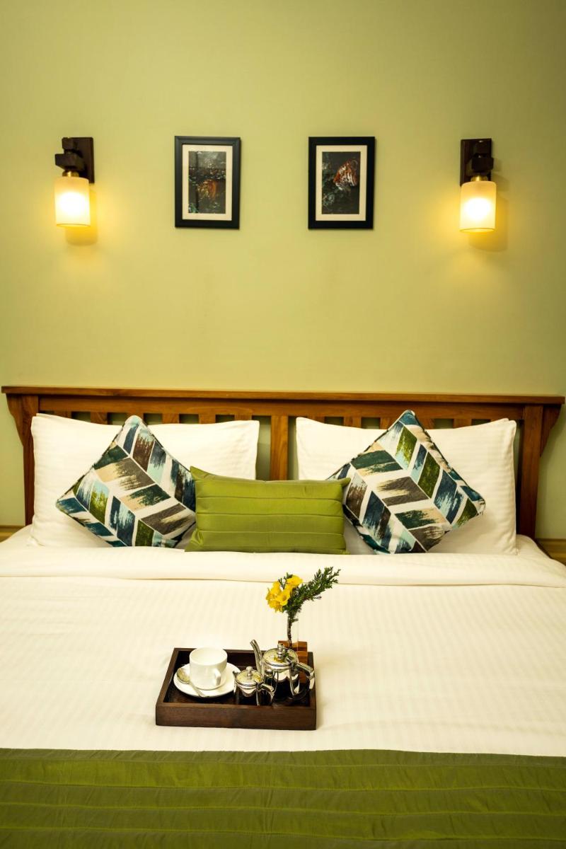 Suite with Garden View