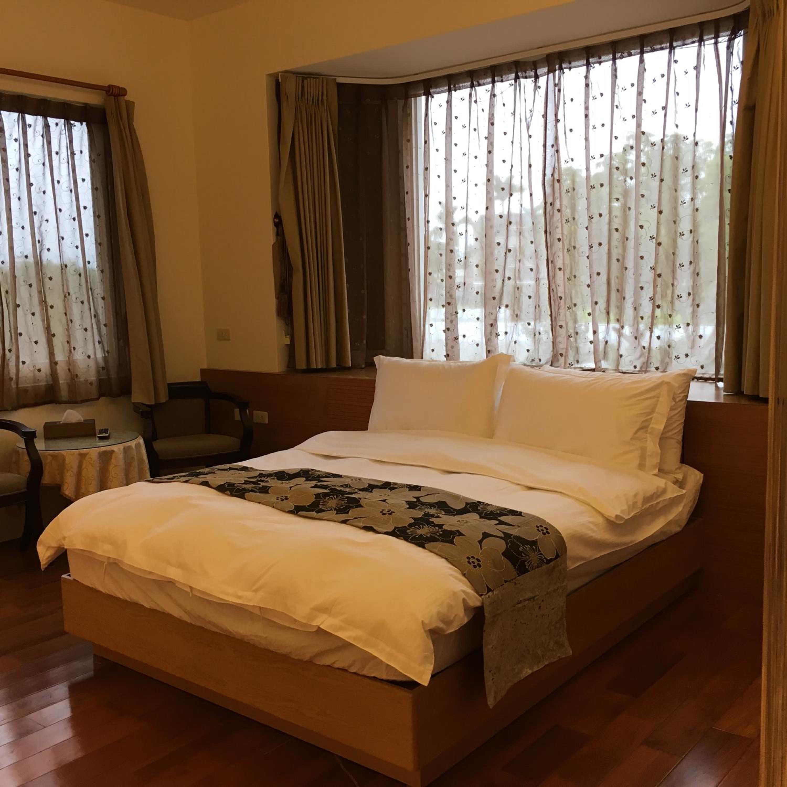Deluxe Double Room photo 2