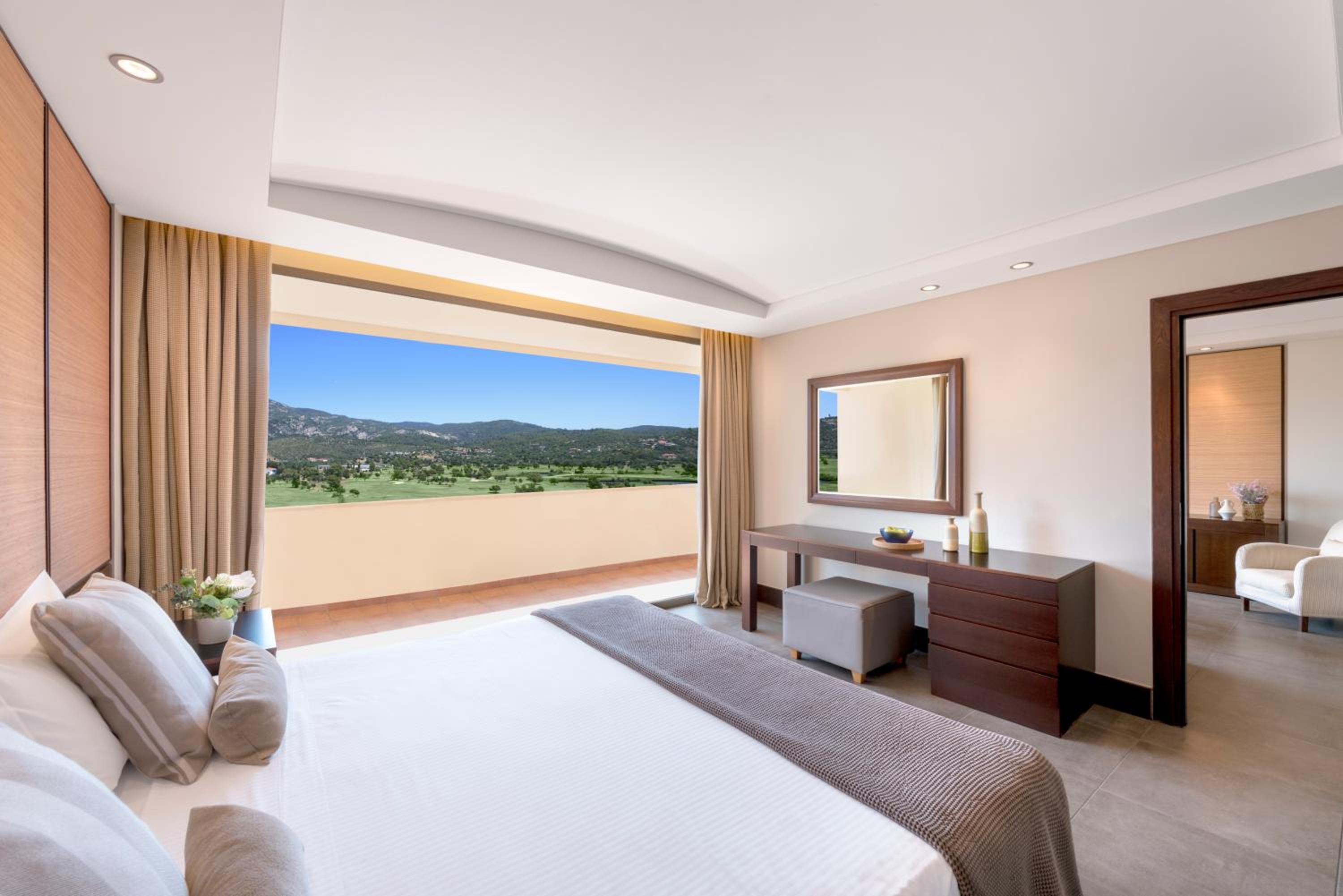 Suite Golf View - Photo 1