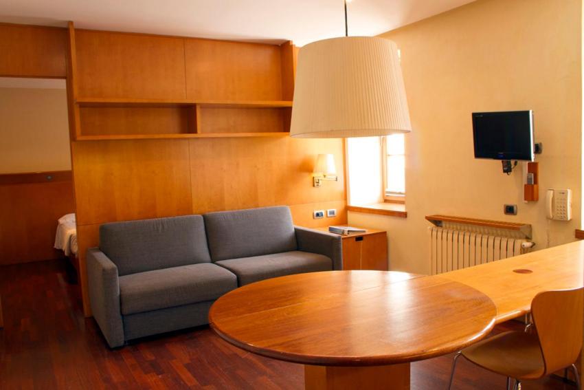Apartamento estándar de una habitación (4 adultos)