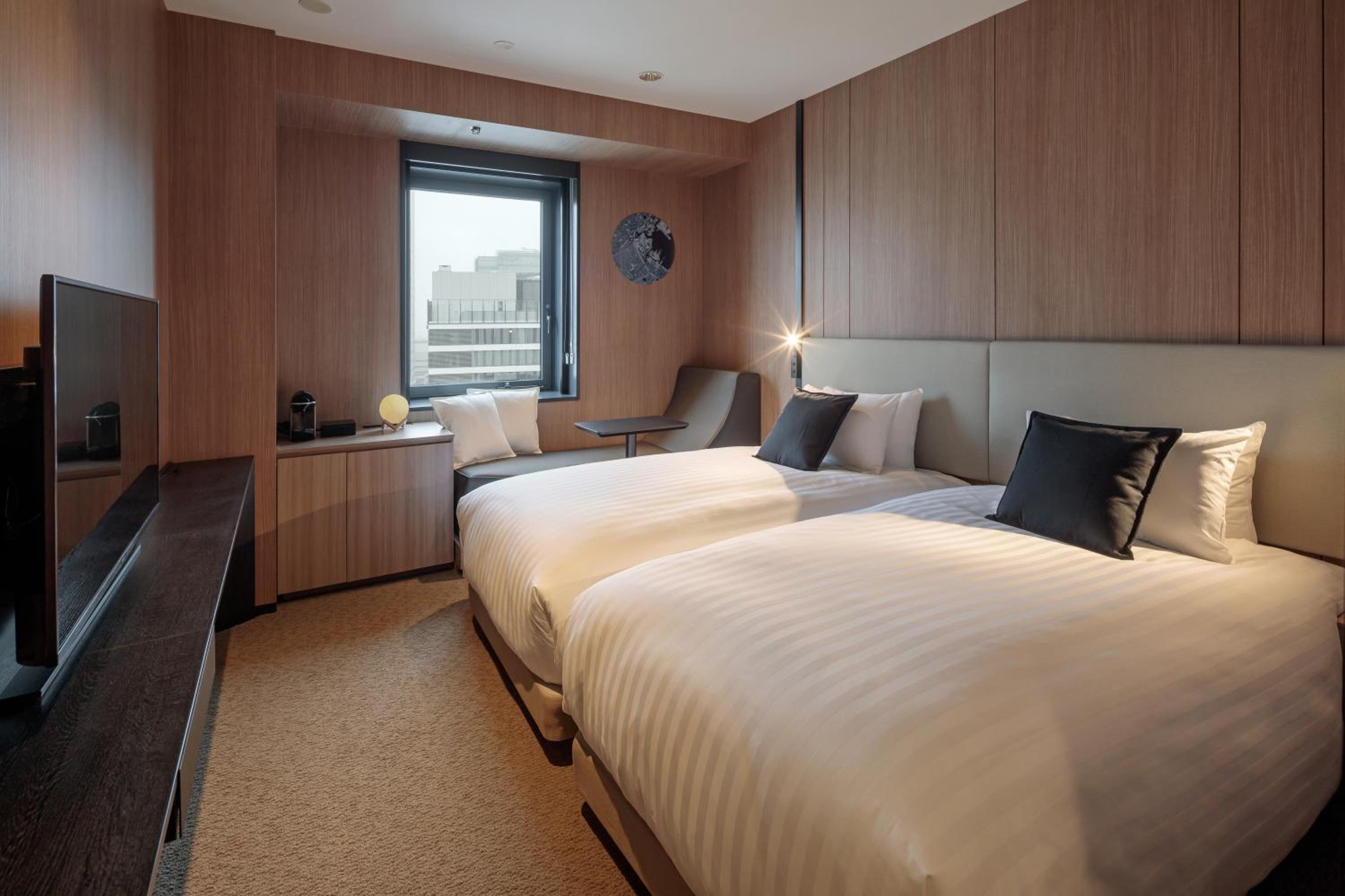 Standard Twin Room - Premium Floor - Photo 1